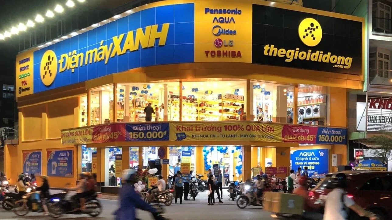 Cach The Gioi Di Dong dan dau thi phan ban smartphone Android cao cap hinh anh