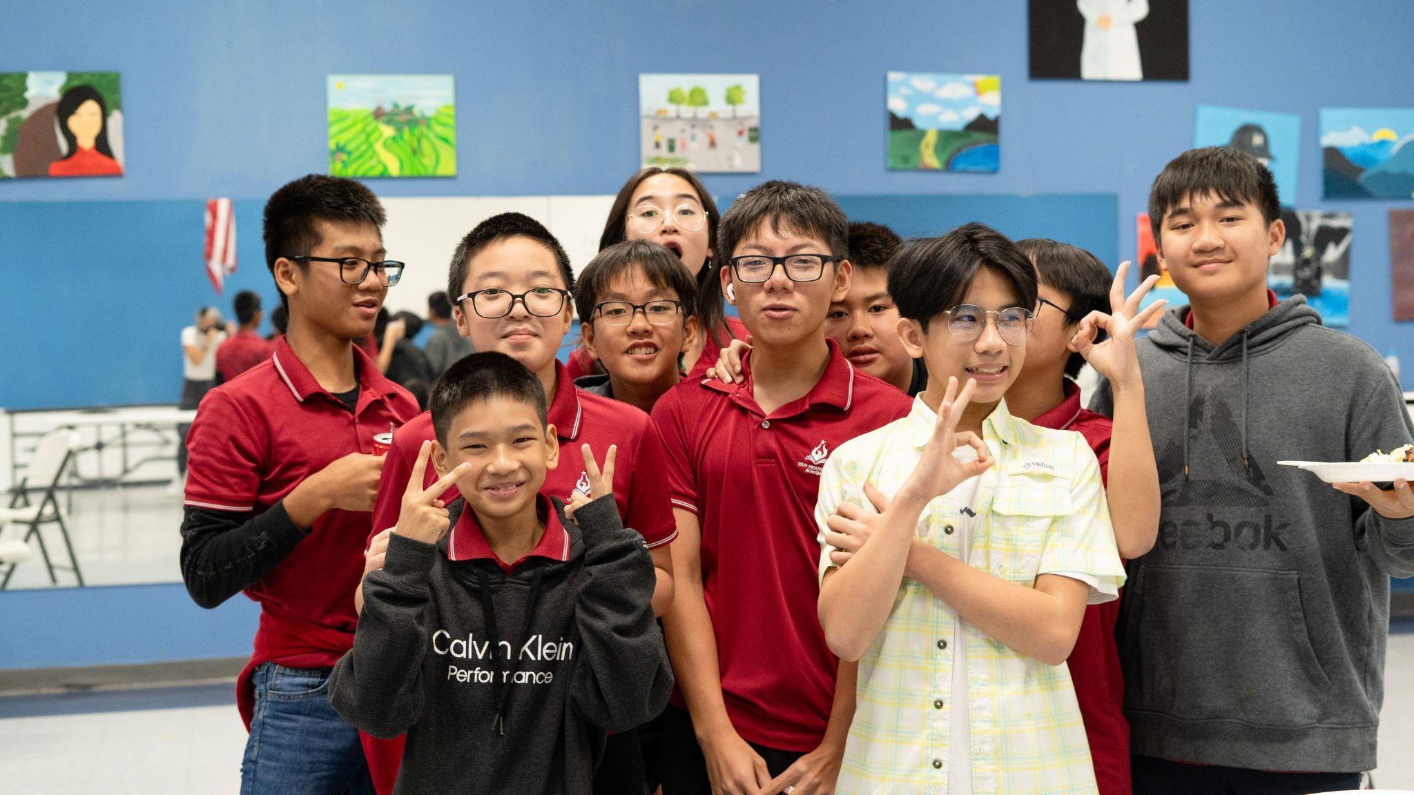 Van Houston Academy,  Cognia anh 1