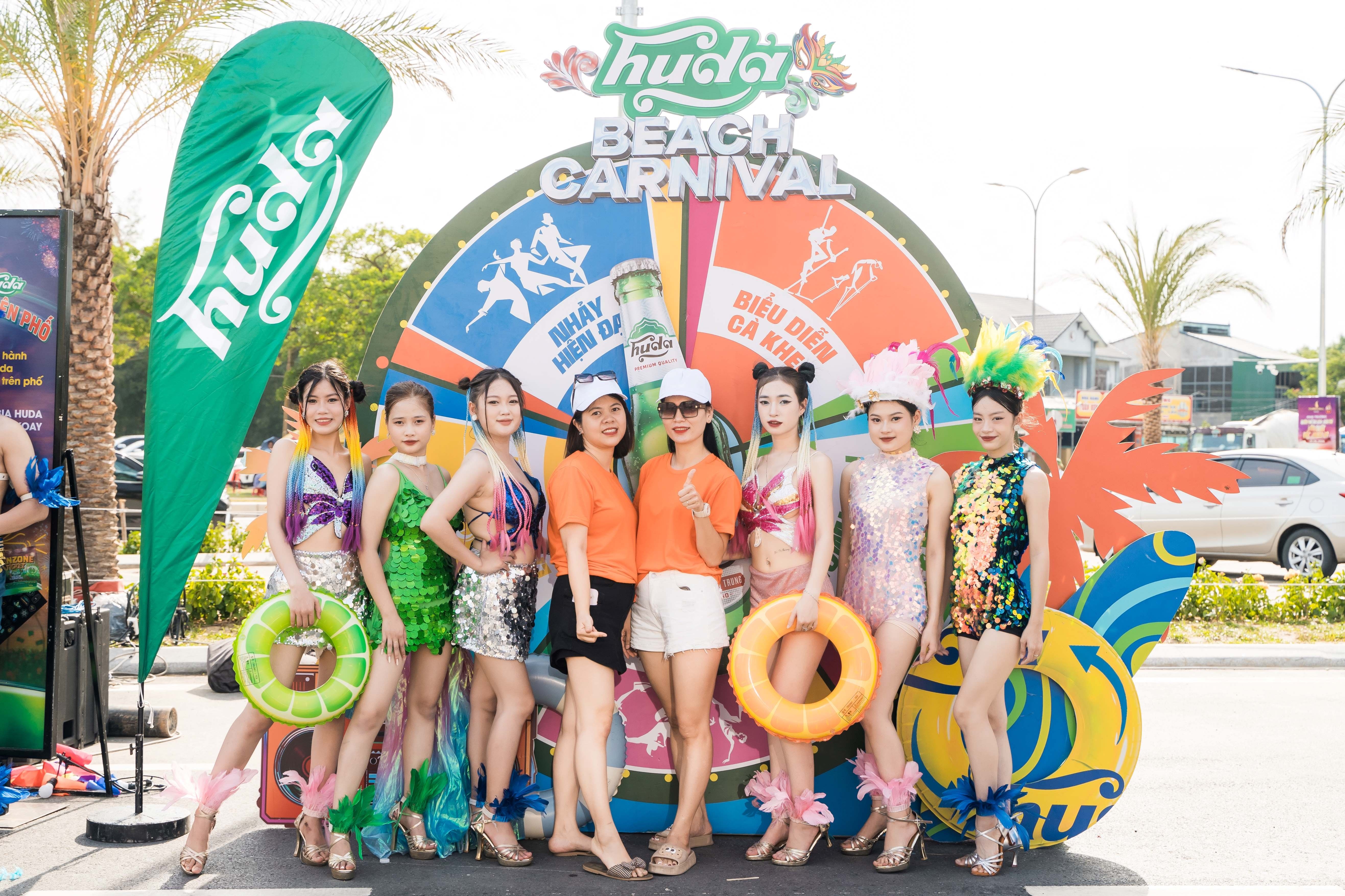 Huda Beach Carnival 2024 anh 1