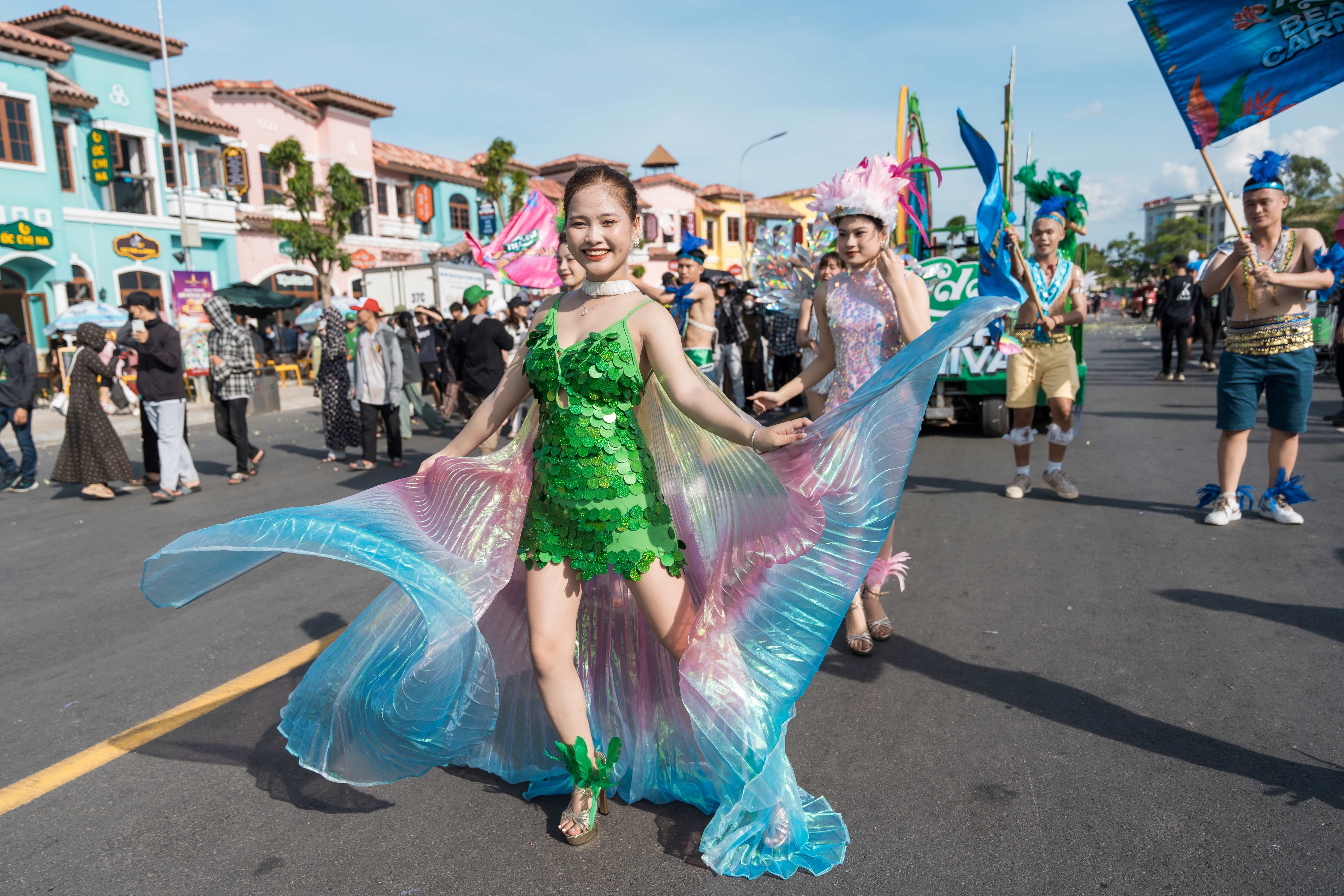 Huda Beach Carnival 2024 anh 3