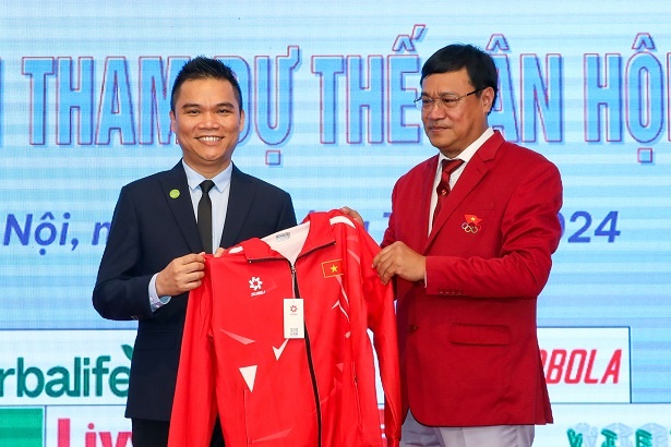 Herbalife dong hanh Doan The thao Viet Nam tai Olympic Paris 2024 hinh anh