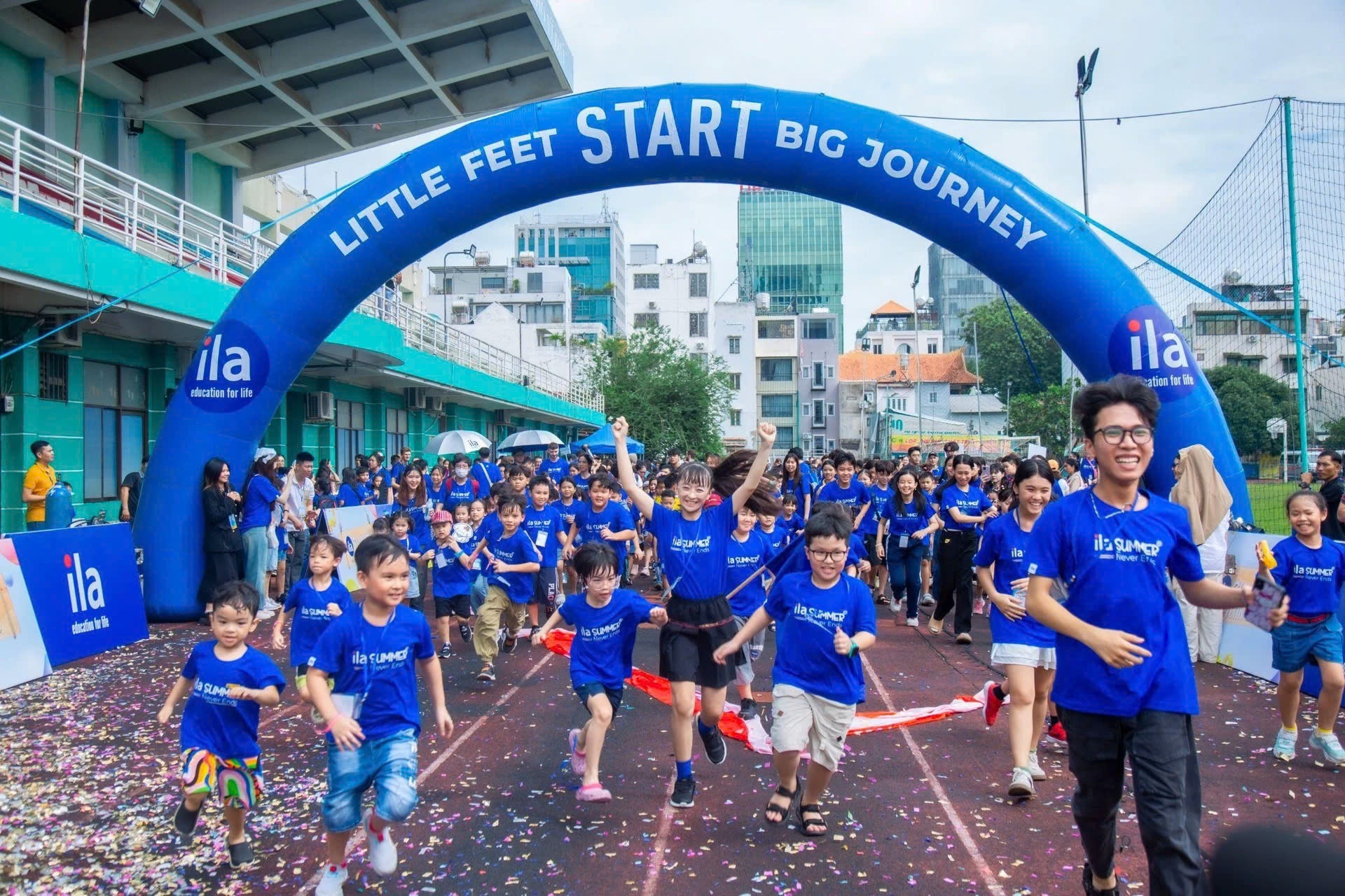 Le hoi mua he y nghia cua hon 3.000 hoc vien ILA hinh anh