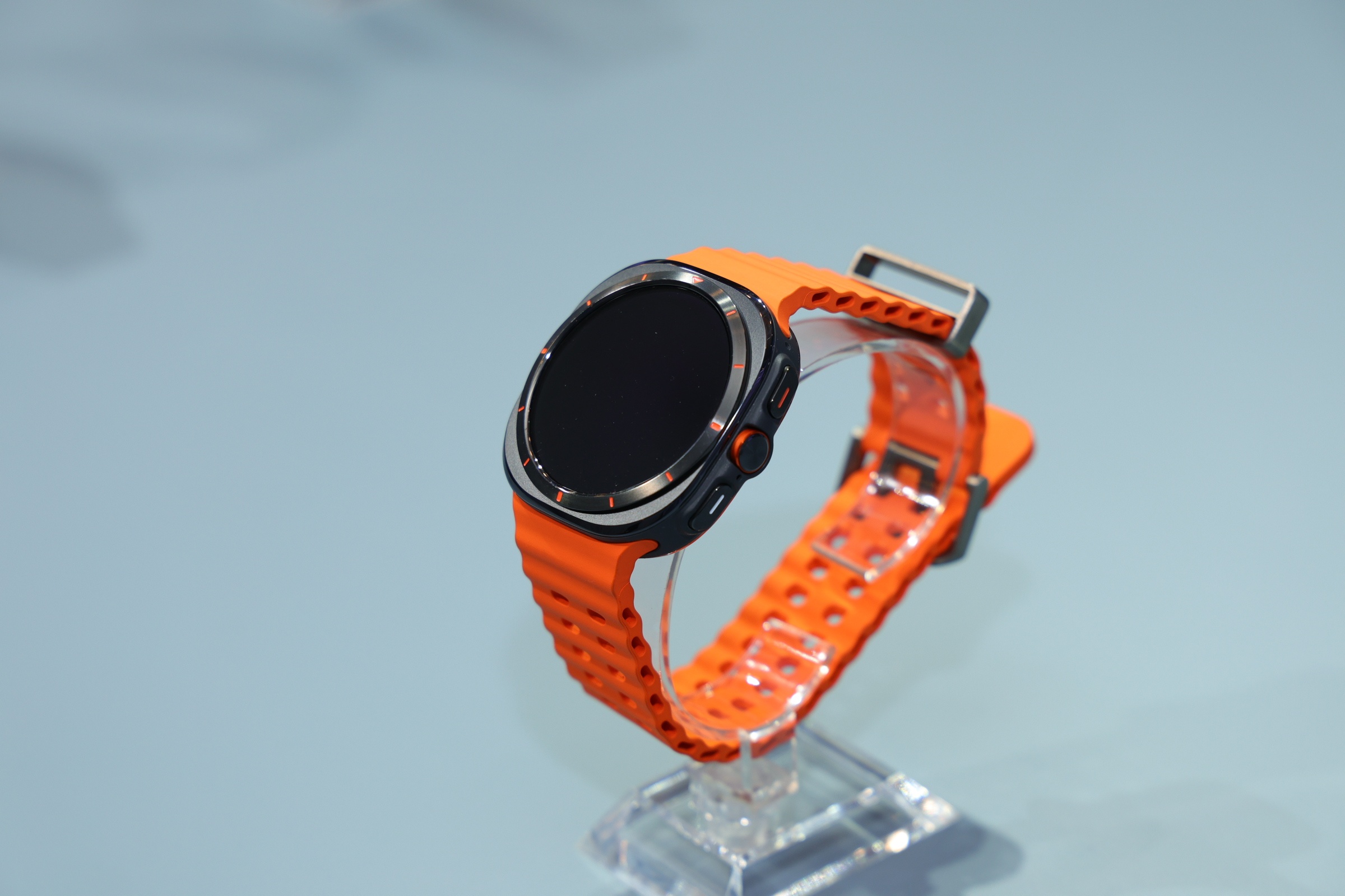 Samsung,  Galaxy Watch Ultra anh 2