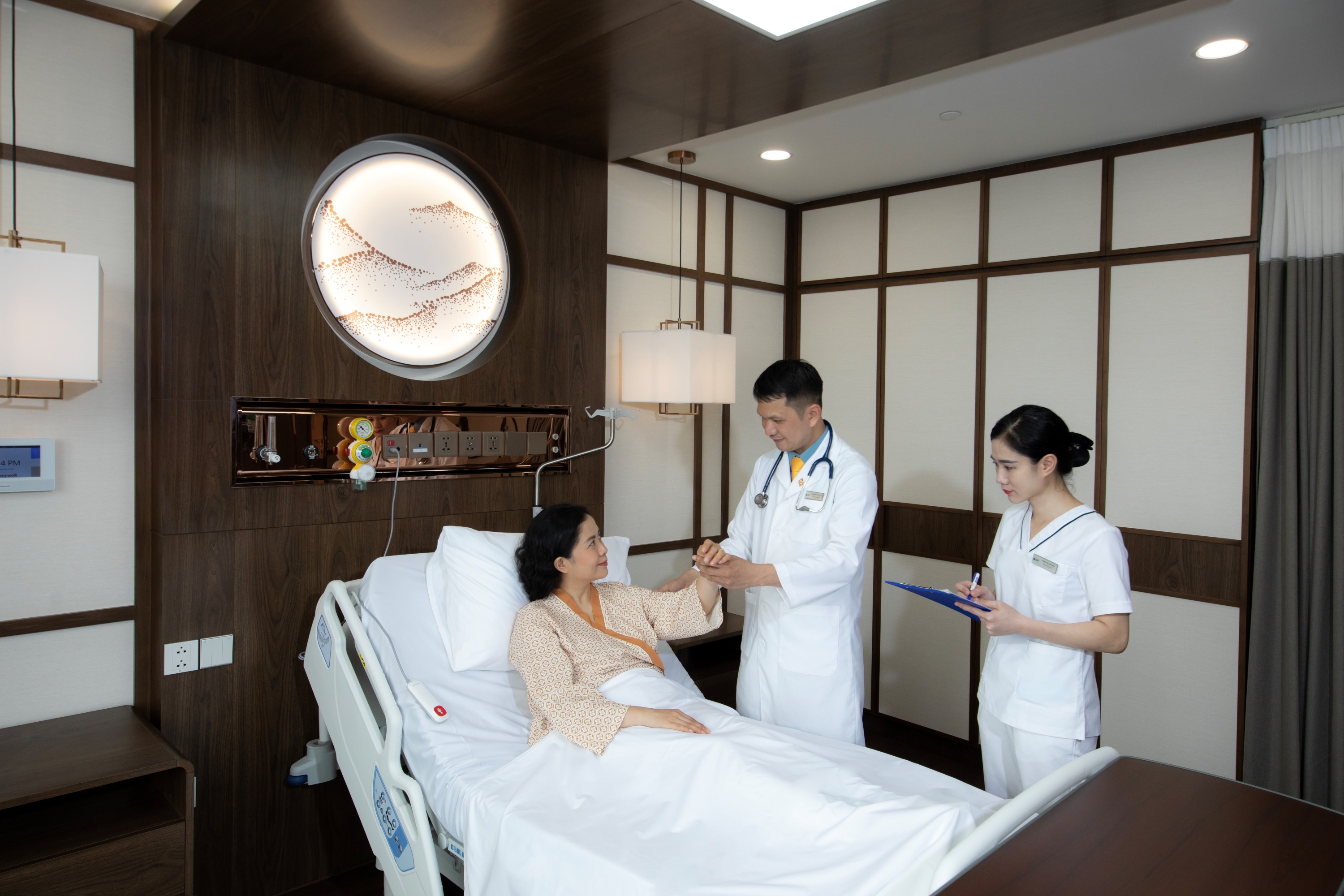 Bệnh viện Mặt Trời ảnh 3 Benh vien Mat Troi anh 3