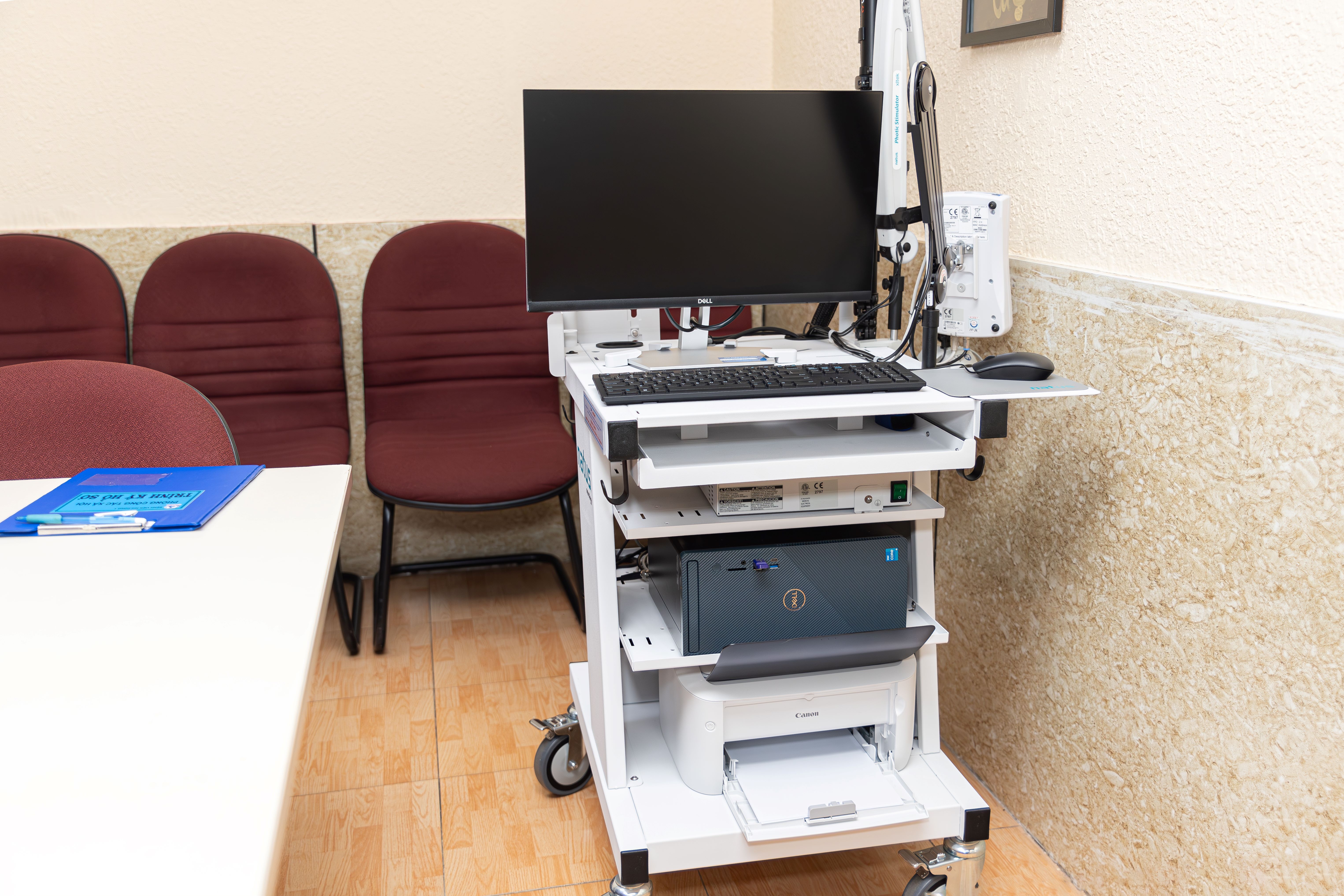 Nhom Nhua Kim Hang anh 5