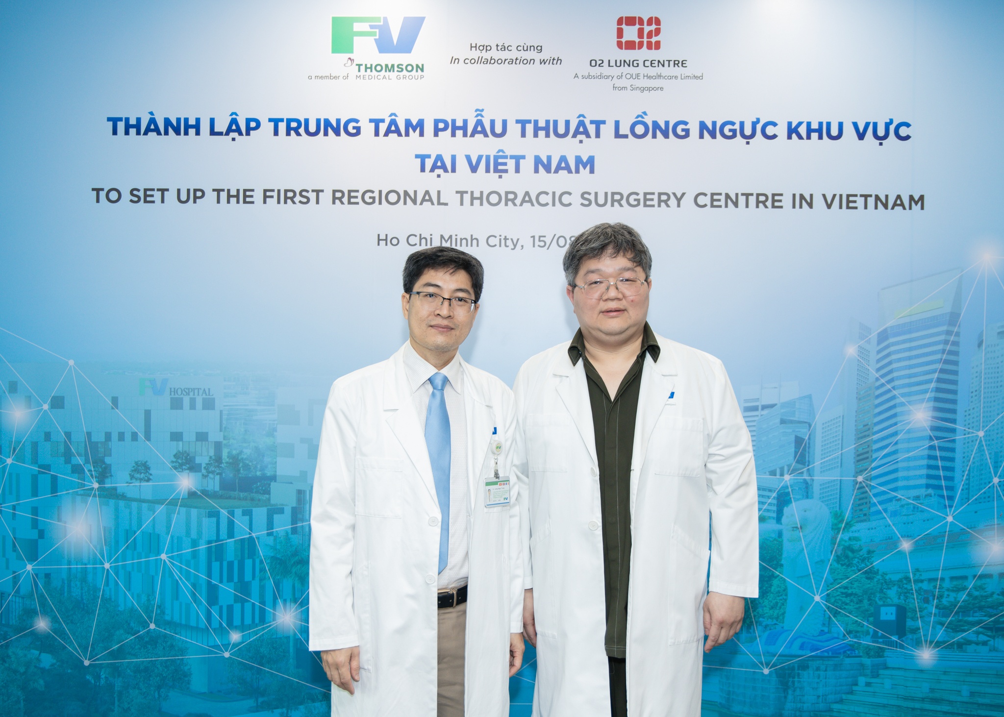 Benh nhan ung thu phoi duoc dieu tri voi chuyen gia Singapore tai VN hinh anh