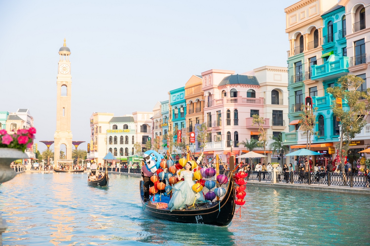 8Wonder Moon Fesstival anh 1