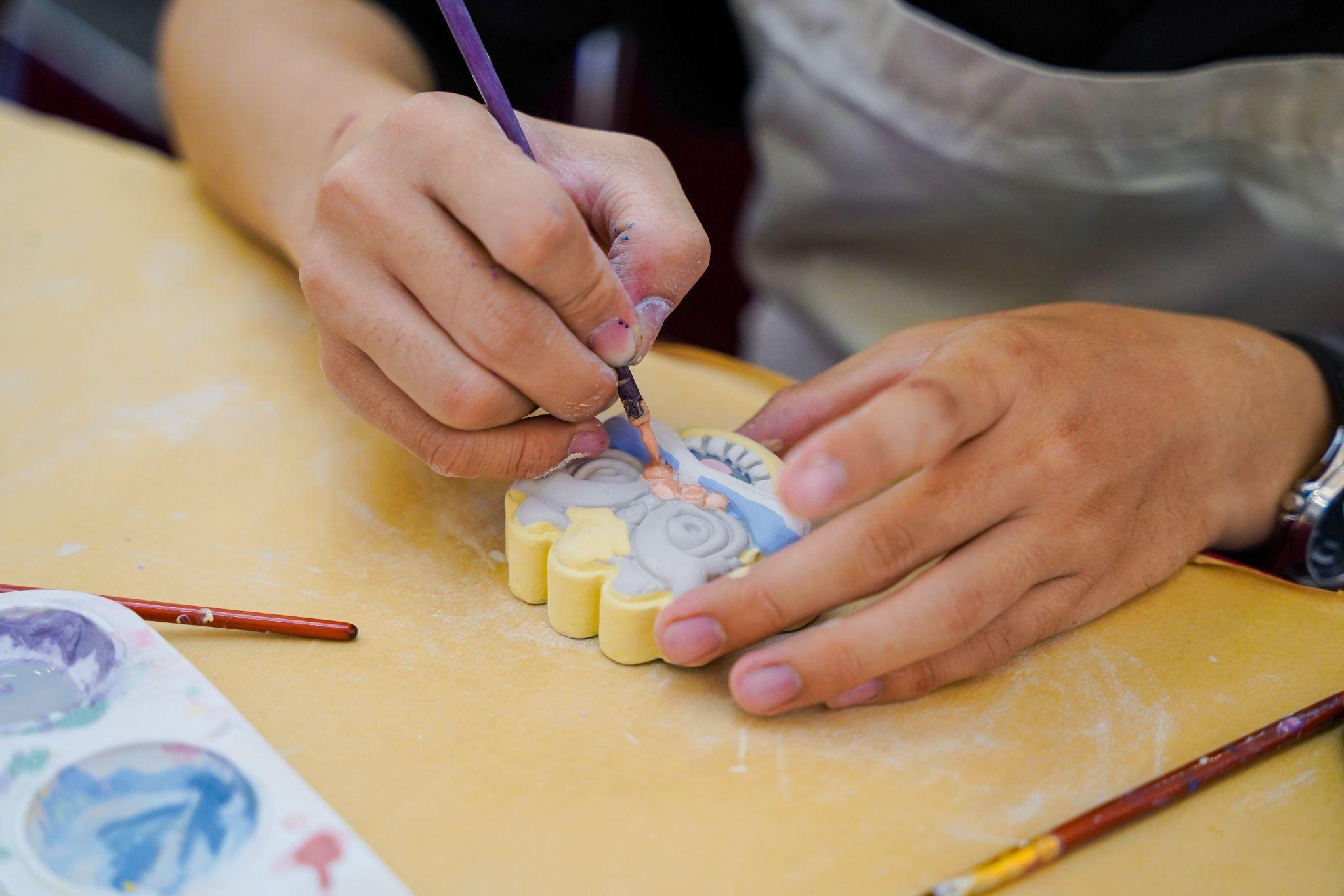 Crescent Mall,  Trung thu anh 2