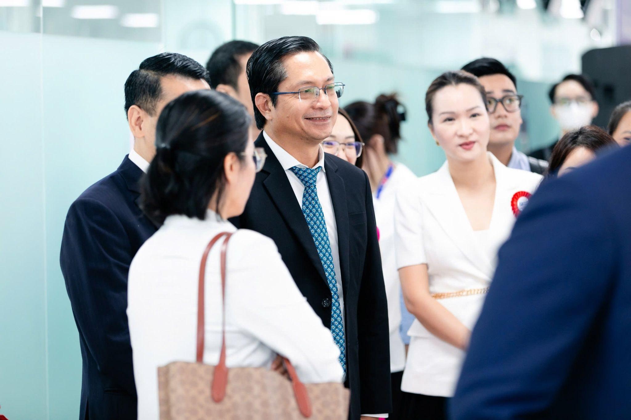 VNVC, tiêm chủng ảnh 2 VNVC, tiem chung anh 2