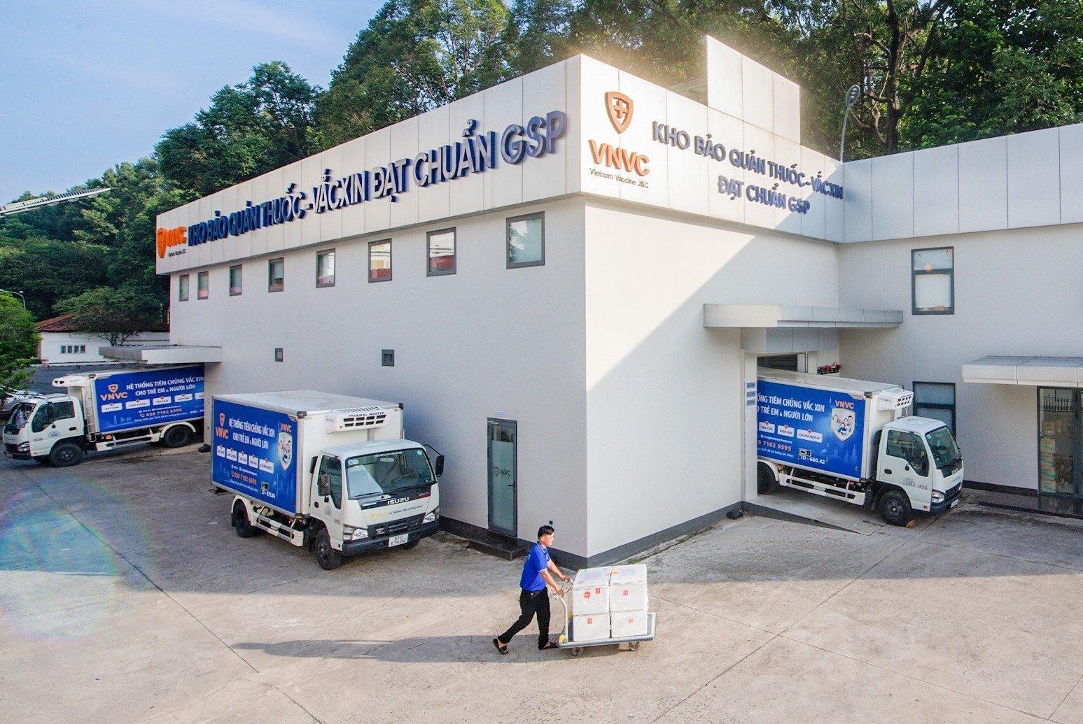 VNVC, tiêm chủng ảnh 10 VNVC, tiem chung anh 10