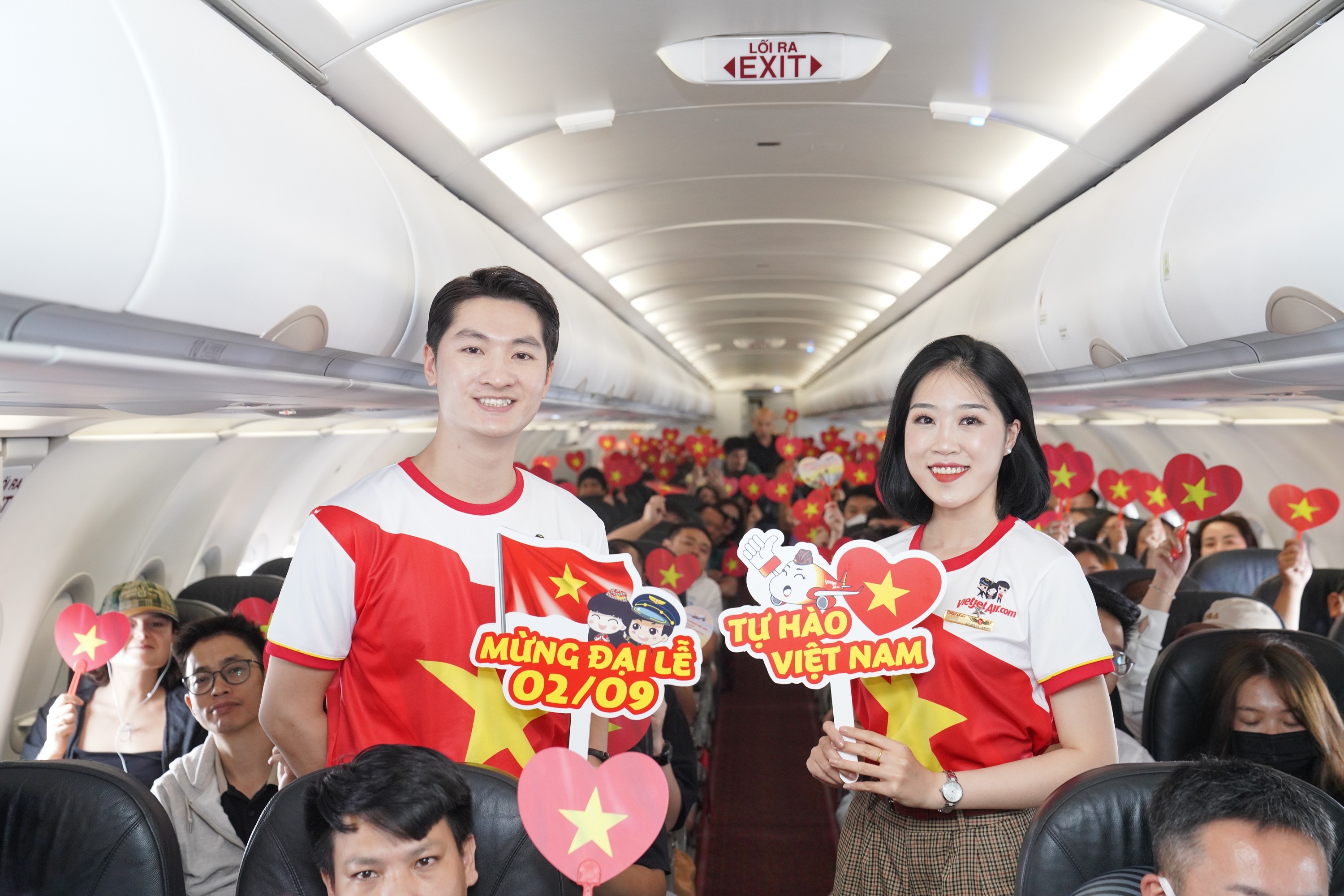 Vietjet,  Quoc khanh 2/9 anh 2