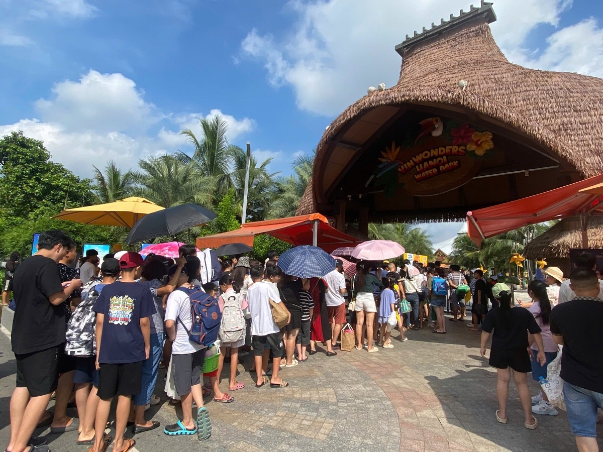 Grand World,  Vinpearl anh 4