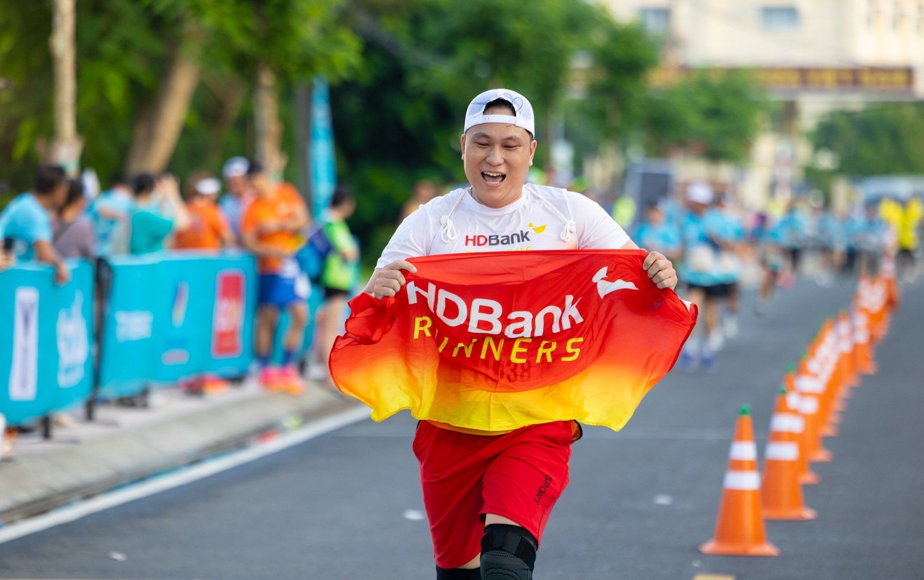 Co gi dac biet tren duong chay o khu du tru sinh quyen Can Gio? hinh anh