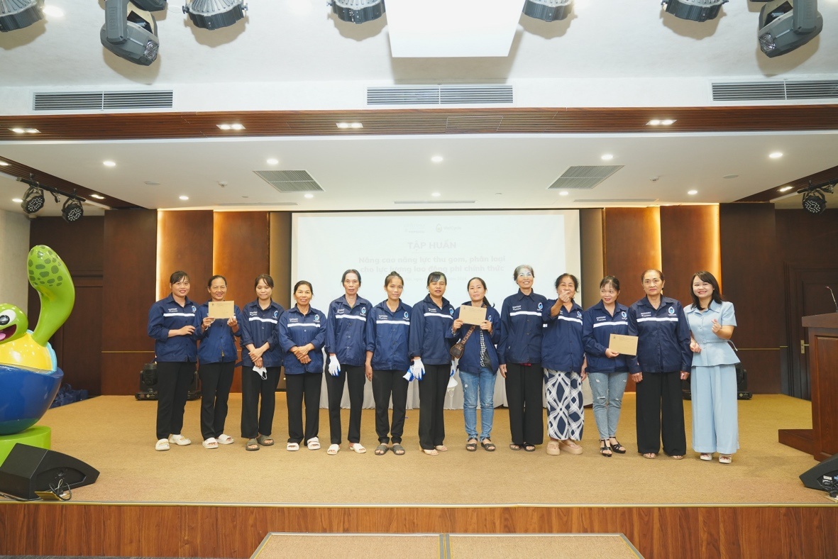 Suntory PepsiCo Viet Nam,  phan loai rac anh 2