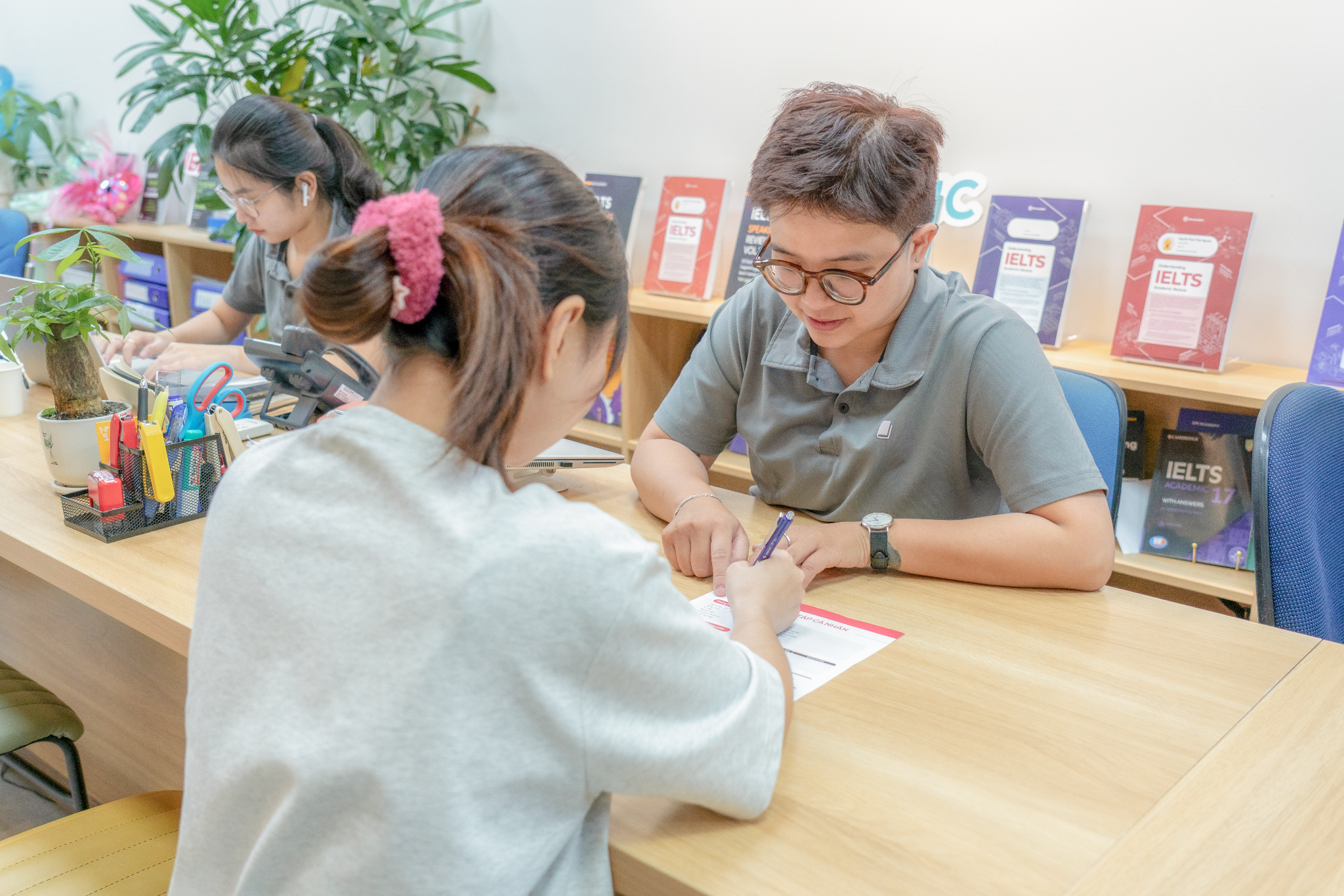 Giao trinh hoc tieng Anh ca nhan hoa tai ZIM Academy hinh anh