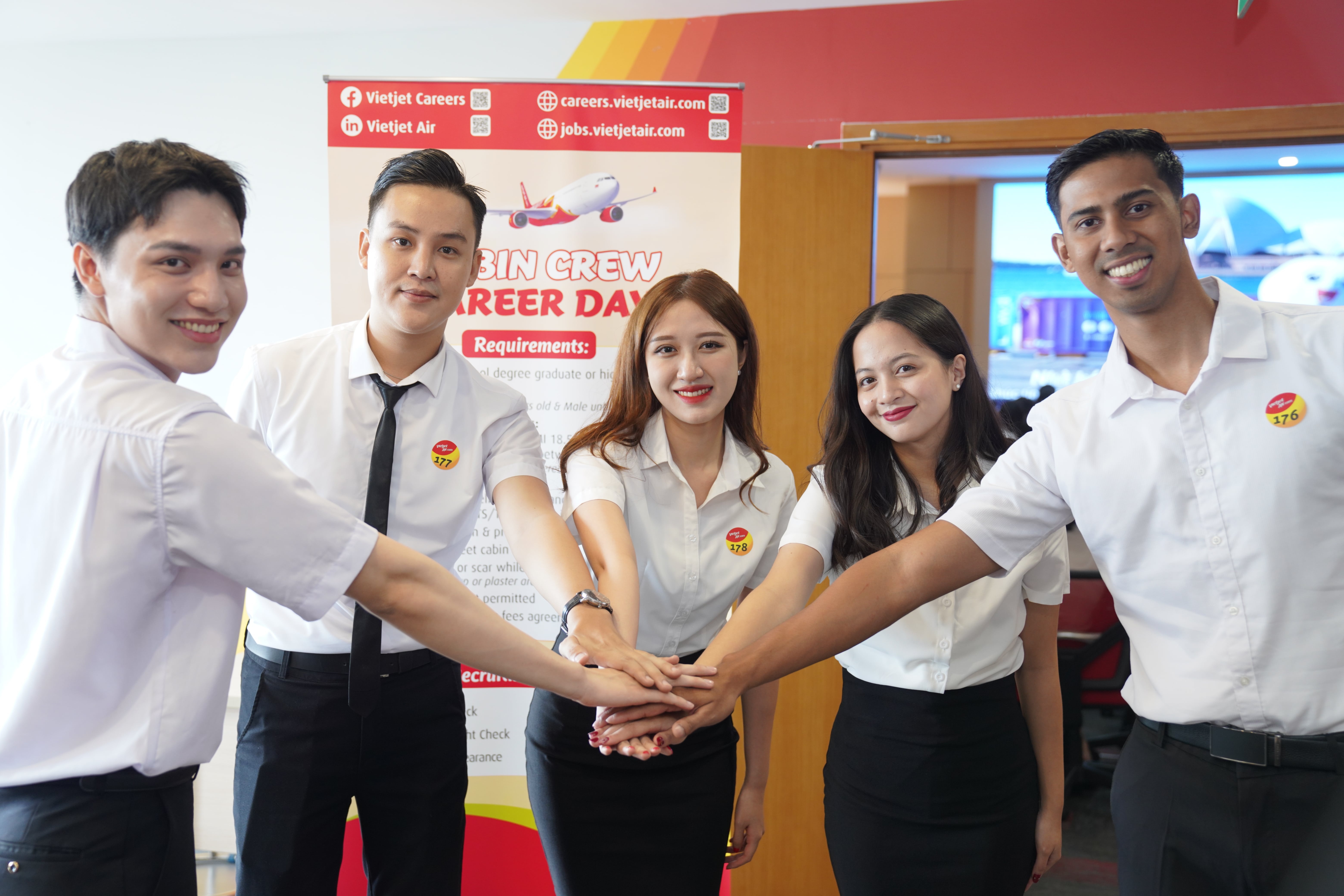 Hoc vien Hang khong Vietjet anh 4