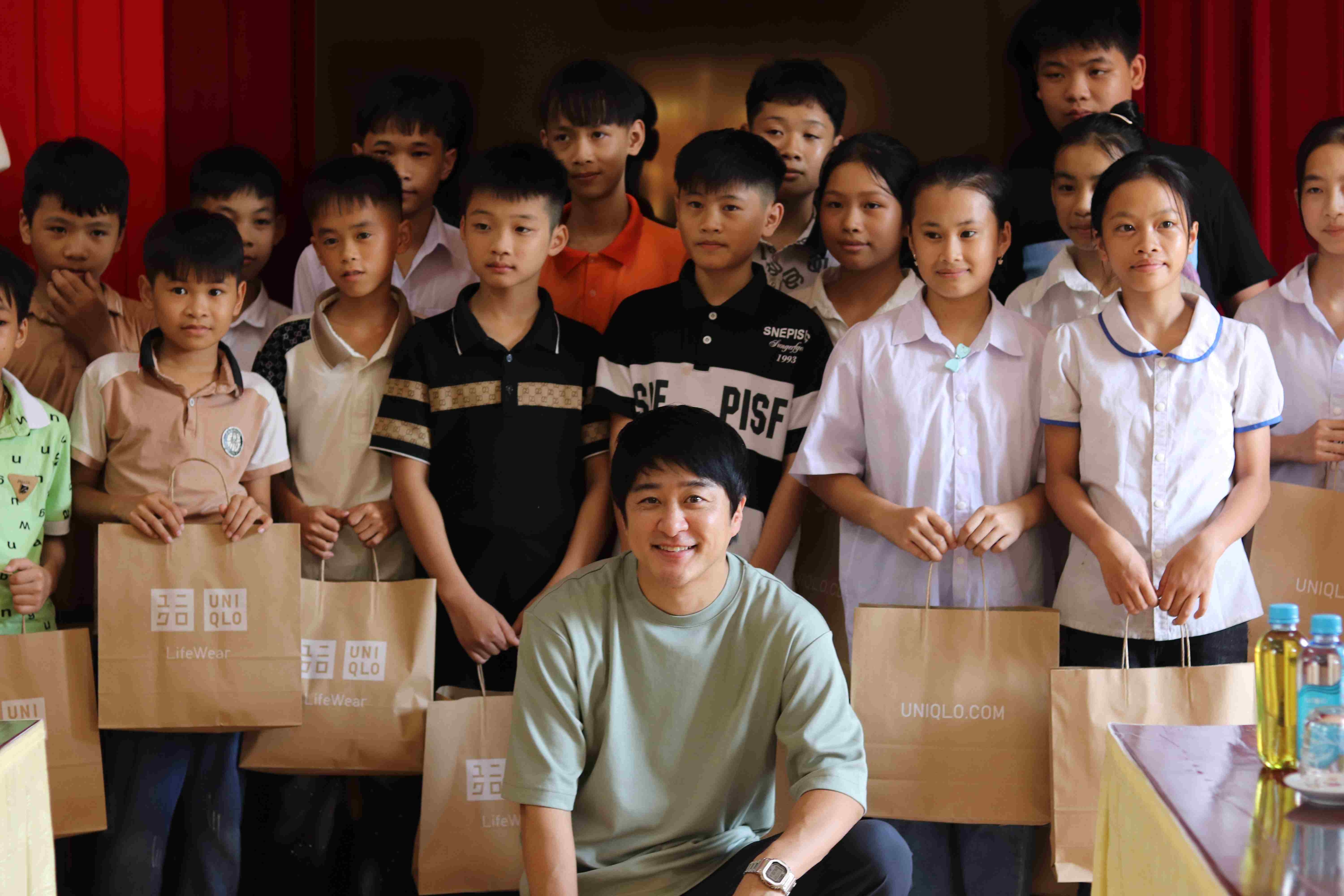 Uniqlo Viet Nam anh 3