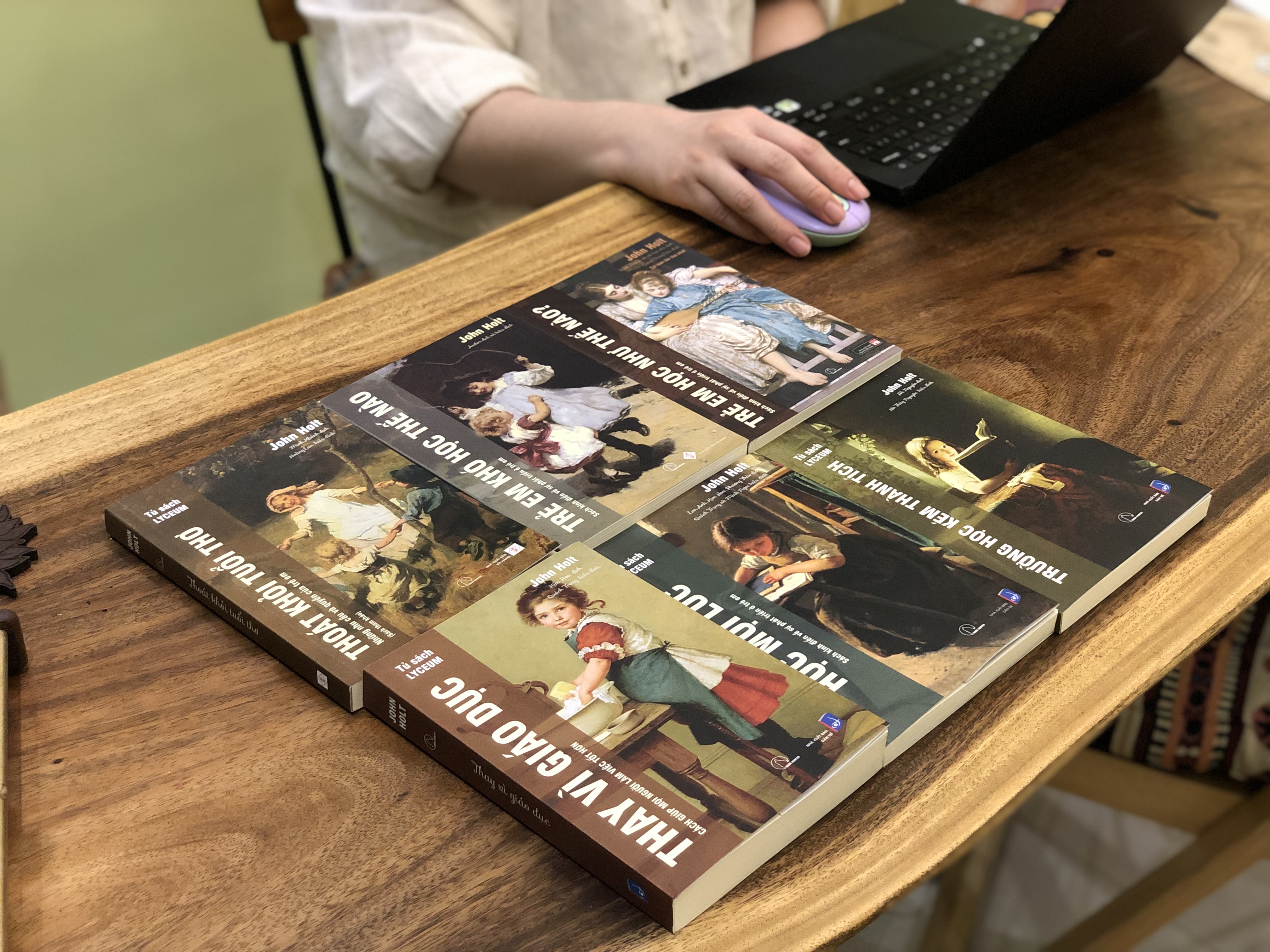 Book Hunter,  Book Hunter Lyceum anh 3