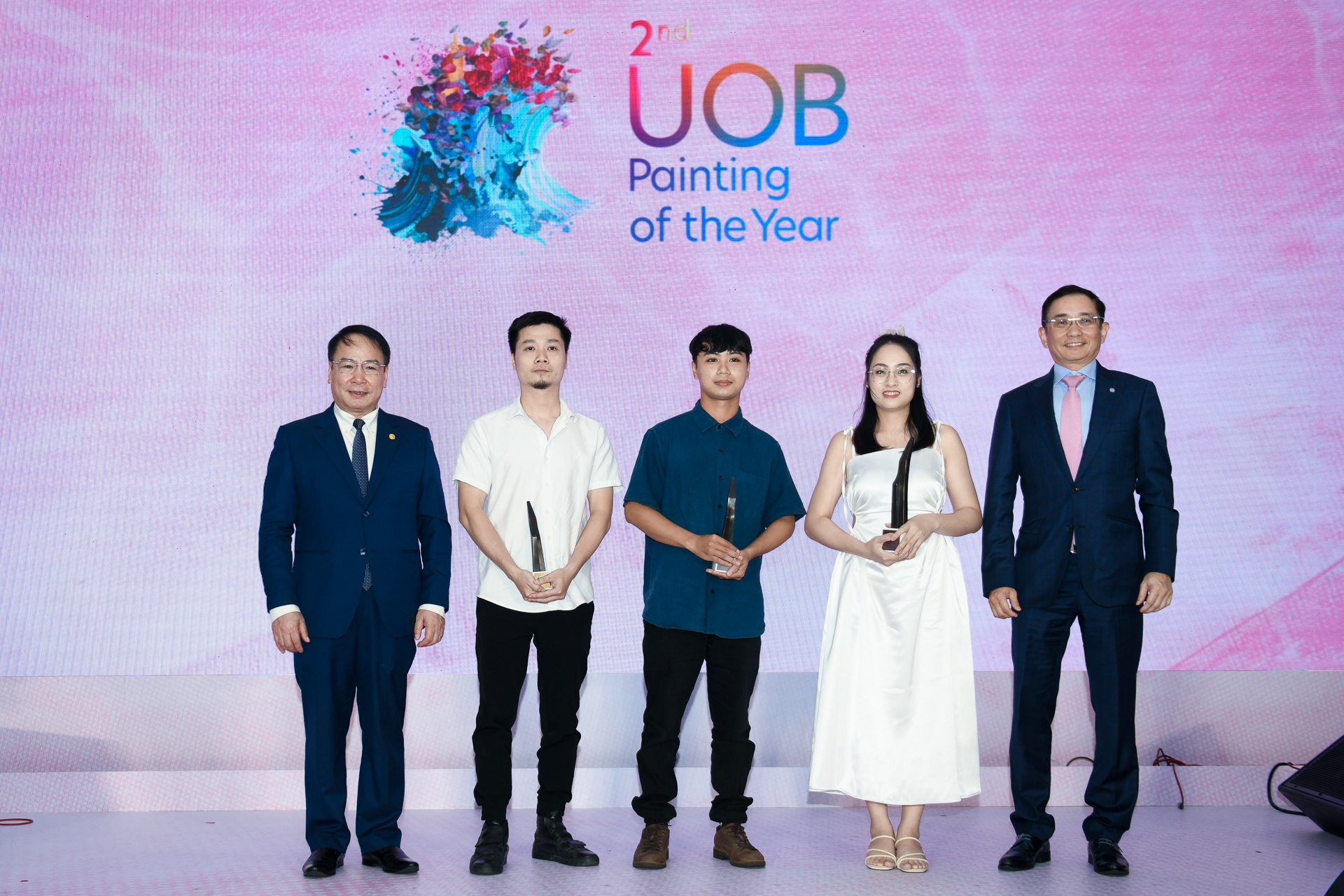 UOB Painting of the Year ảnh 6 UOB Painting of the Year anh 6