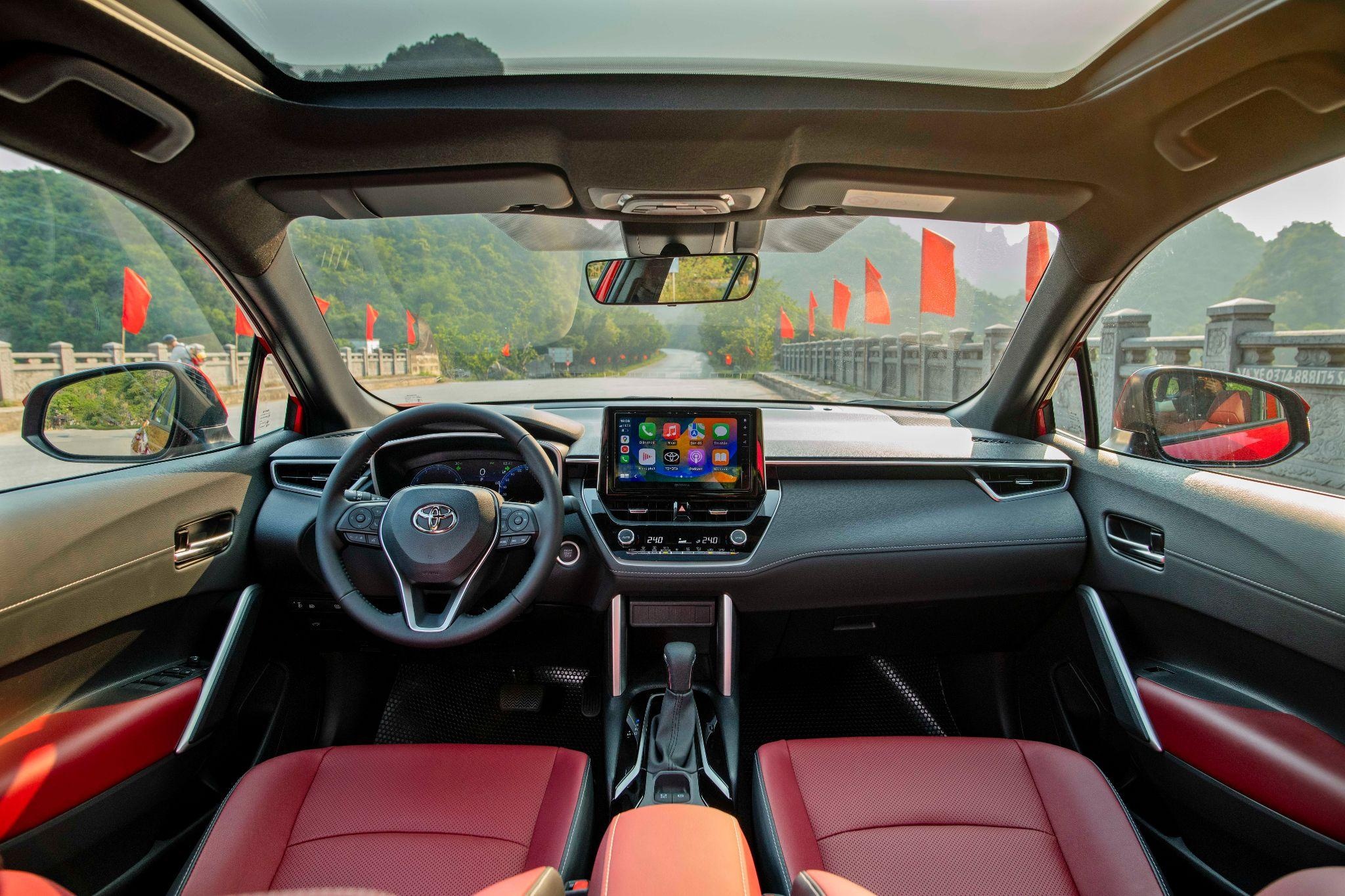 Toyota Việt Nam, Corolla Cross ảnh 3 Toyota Viet Nam, Corolla Cross anh 3