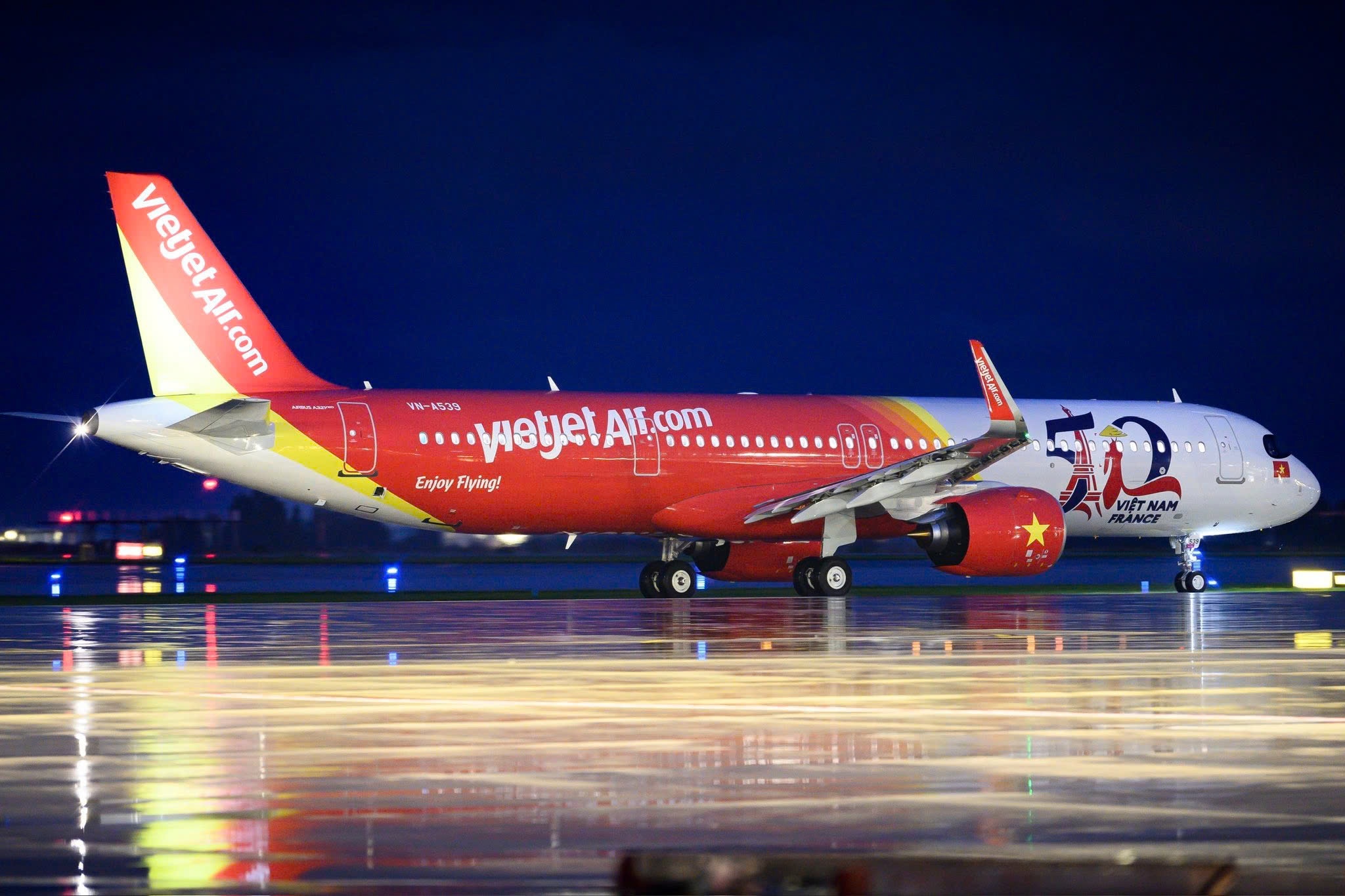 Vietjet anh 2
