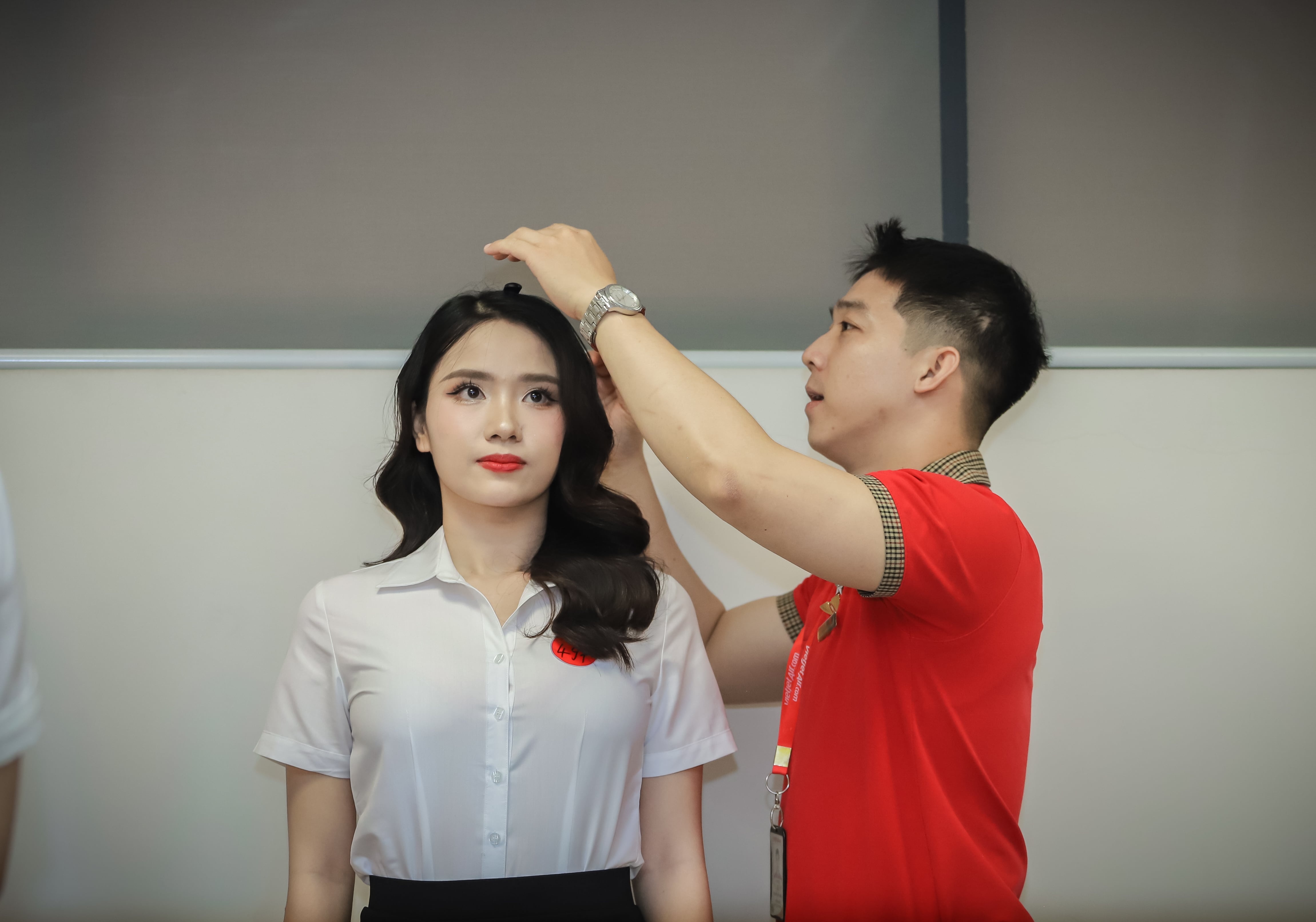 Vietjet tuyen dung anh 6