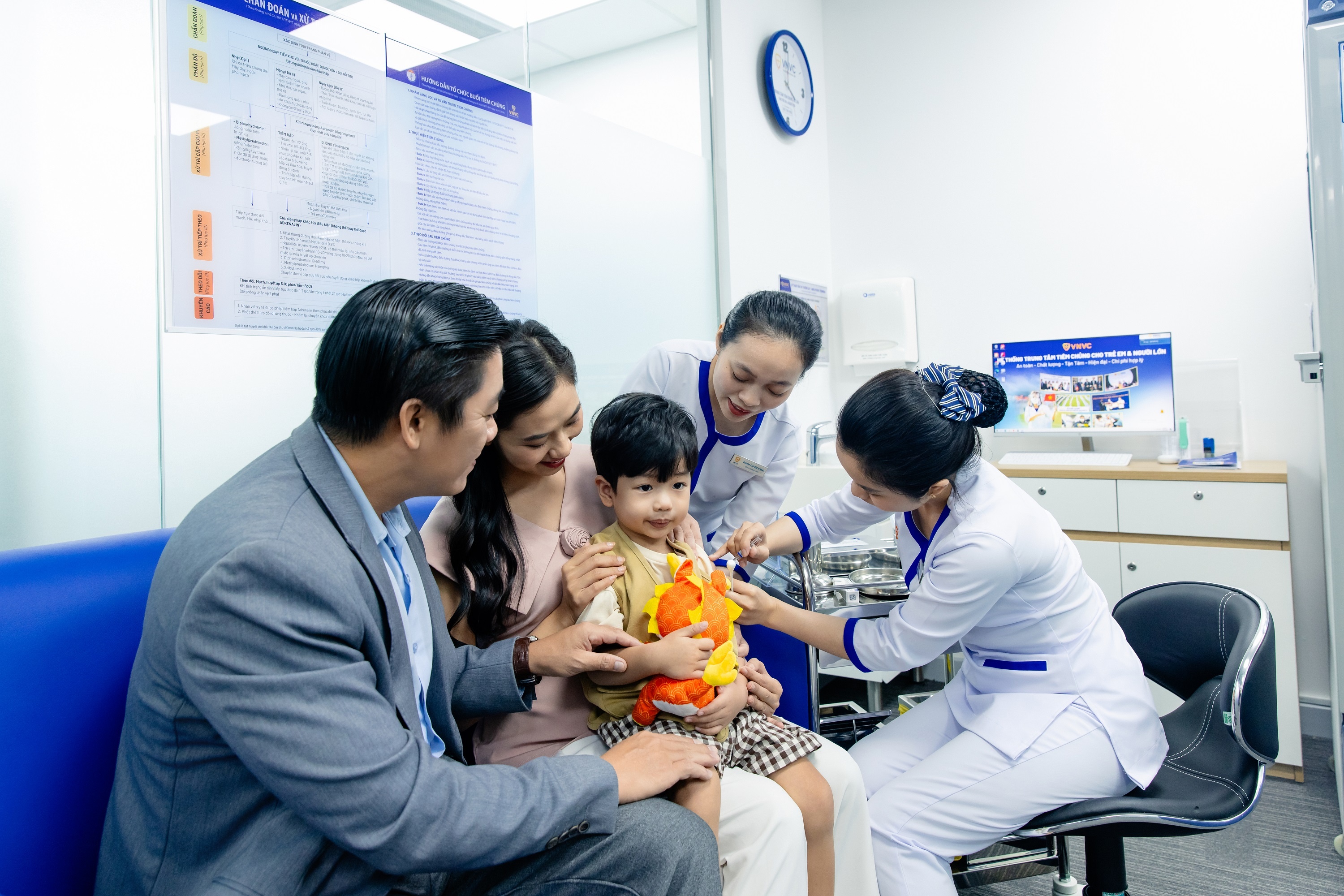 VNVC, tiêm chủng dịch vụ ảnh 7 VNVC, tiem chung dich vu anh 7