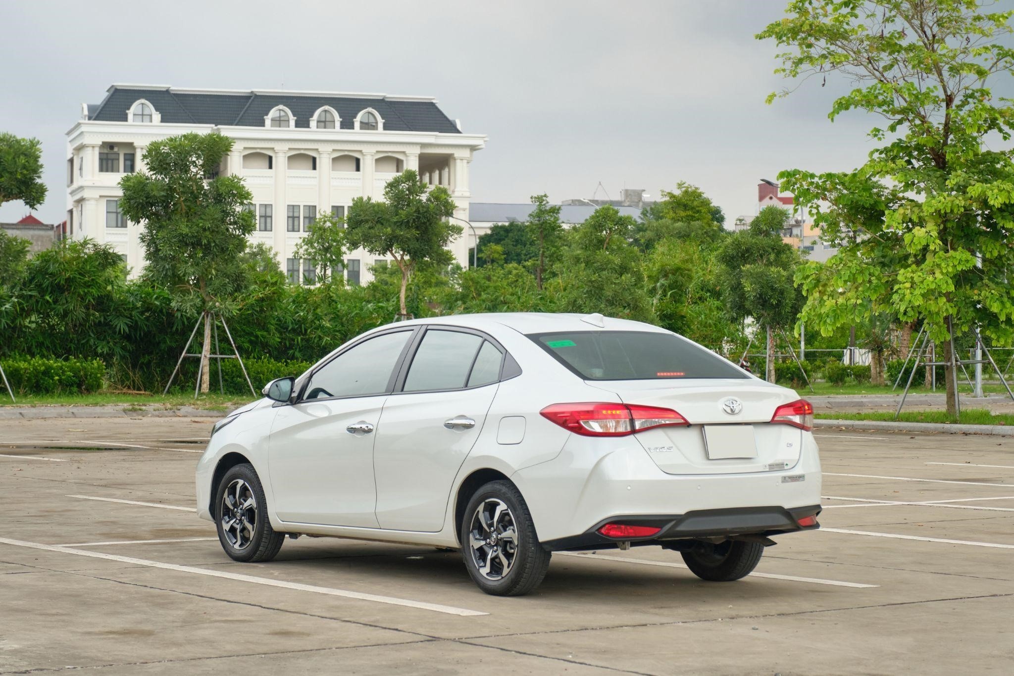 Toyota Vios anh 2