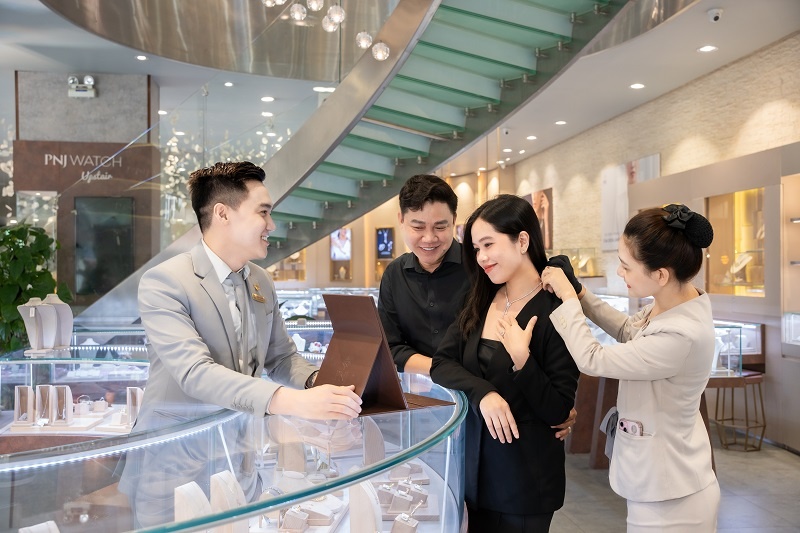 PNJ va cot moc 9 lan lien tiep dat Thuong hieu Quoc gia Viet Nam hinh anh