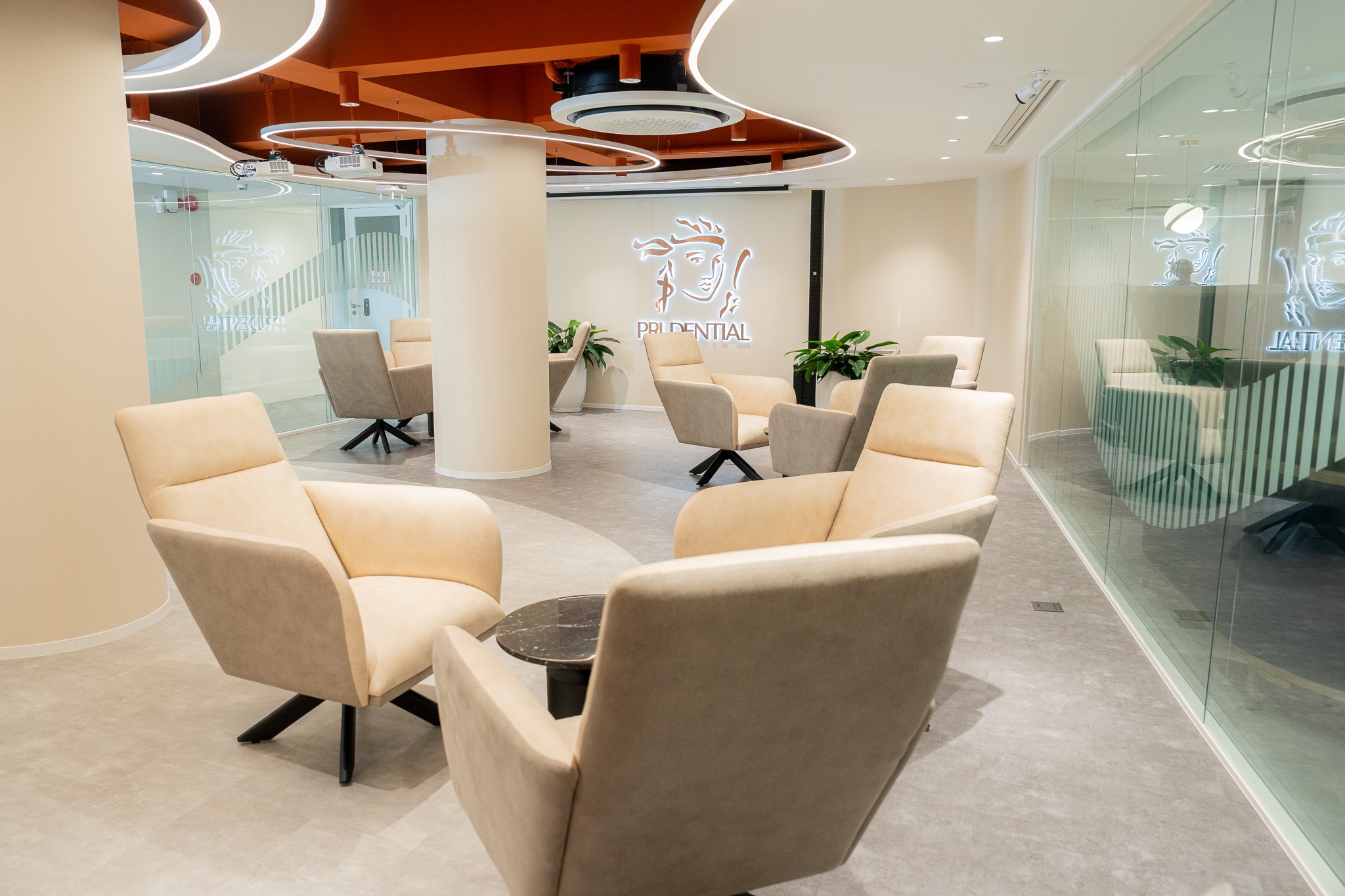 Prudential ảnh 2 Prudential anh 2