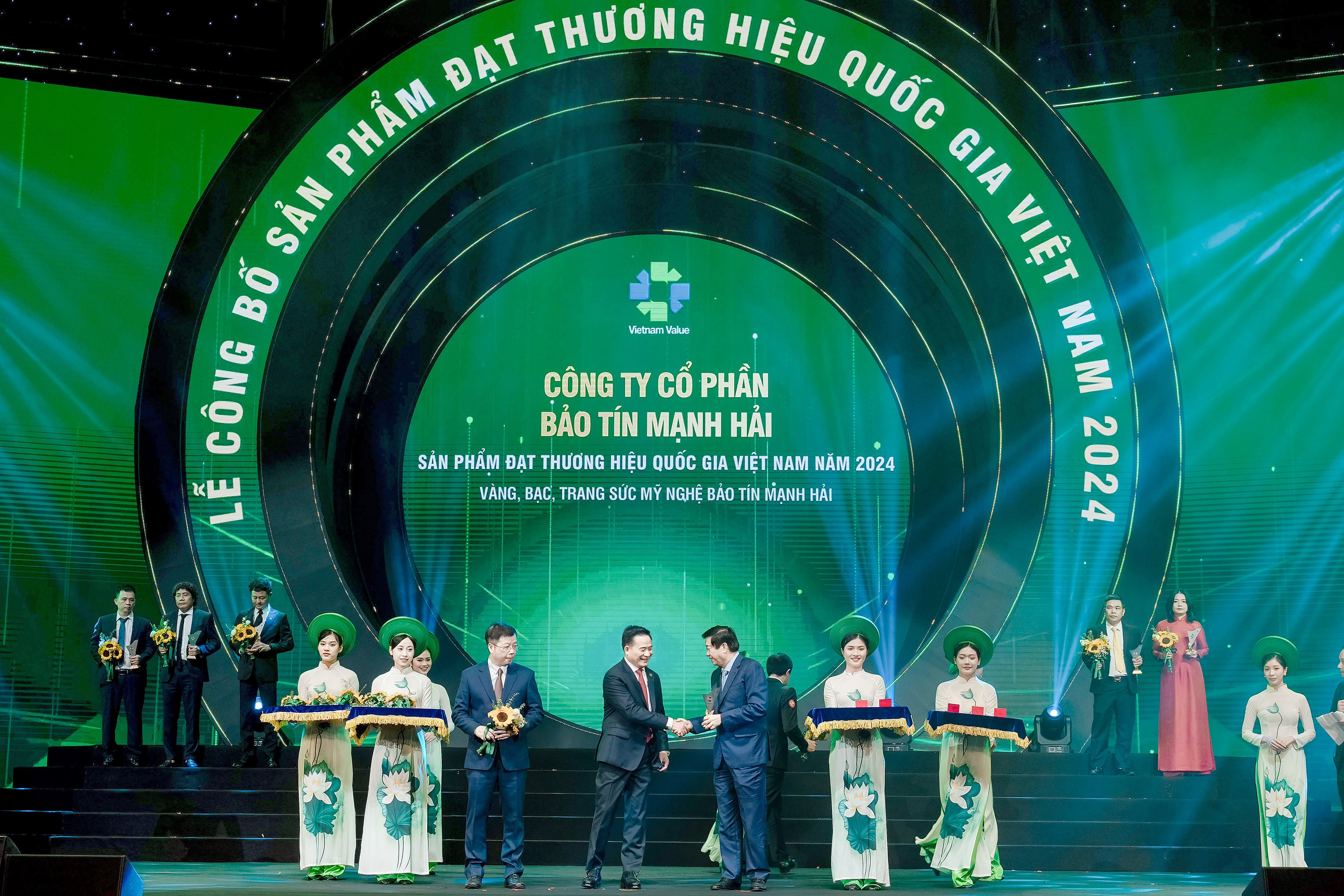 Bao Tin Manh Hai anh 1