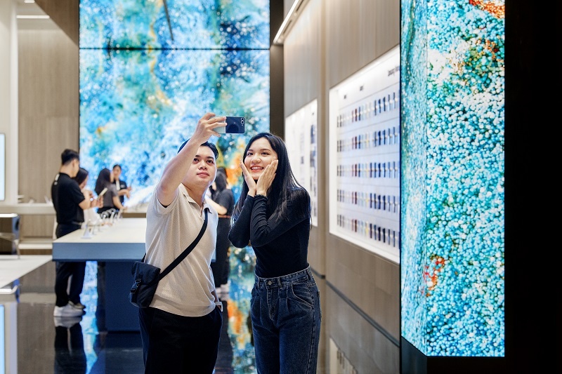 3 ly do nen ghe Samsung West Lake vao nhung ngay thu Ha Noi hinh anh