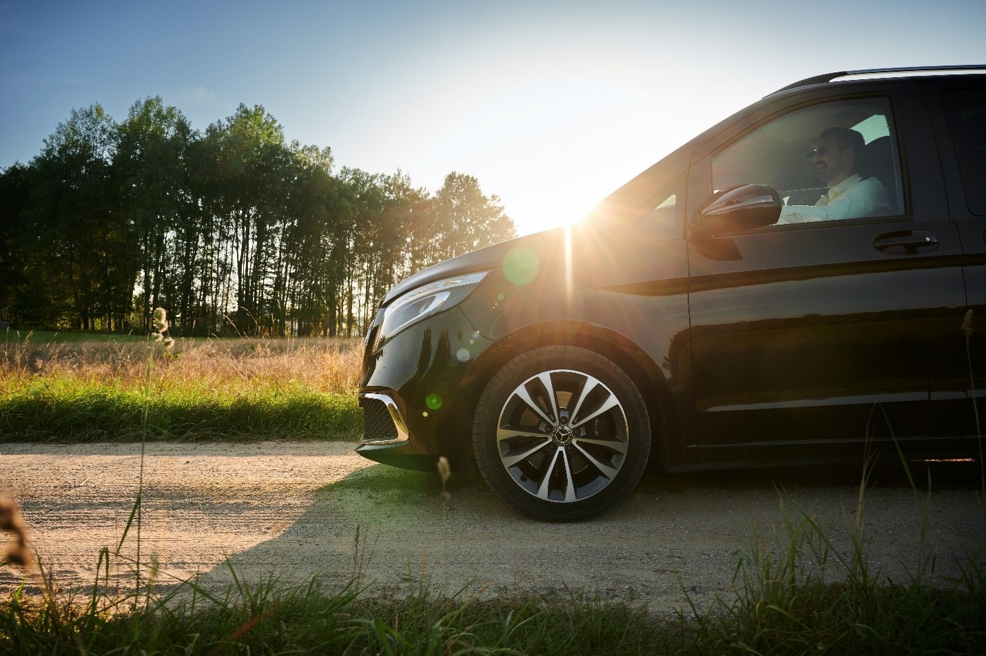 Mercedes-Benz ảnh 2 Mercedes-Benz anh 2