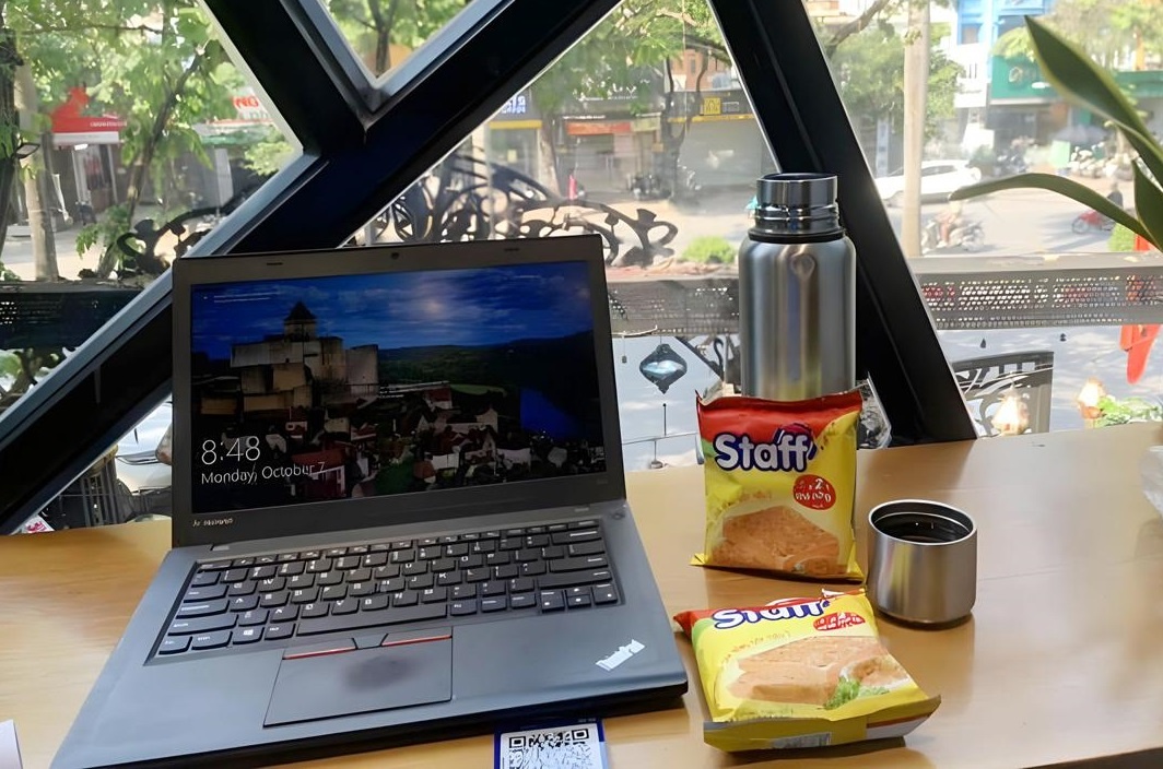 Huu Nghi Food chinh phuc gioi tre voi banh sandwich vi pizza hinh anh