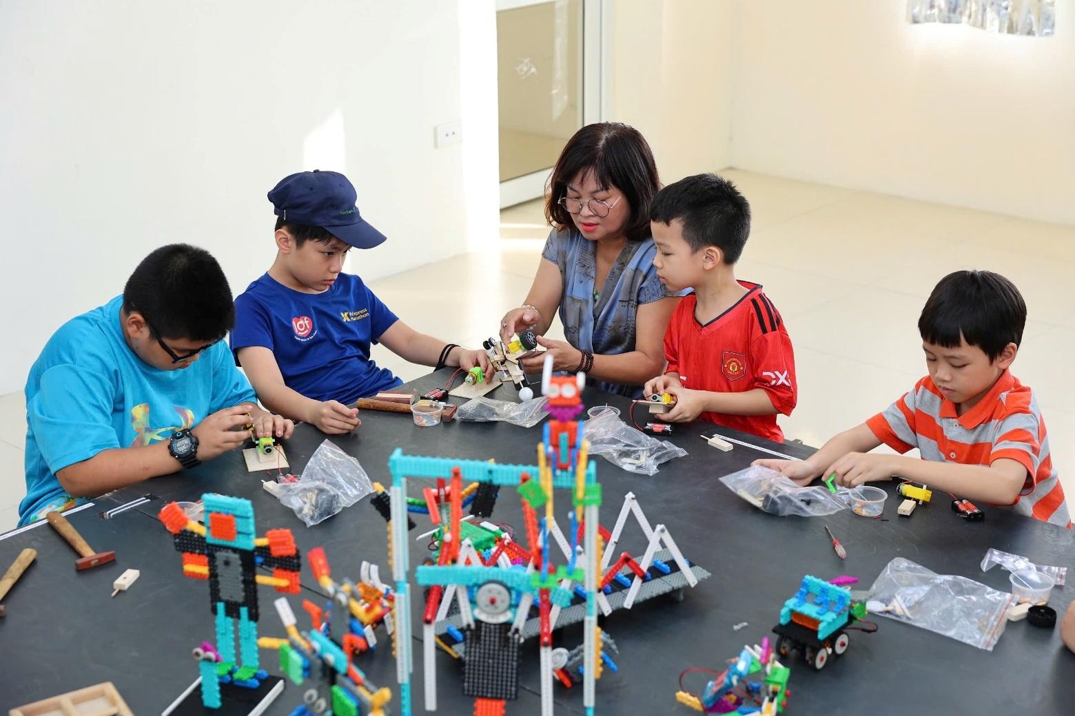 Le hoi Thiet ke anh 1