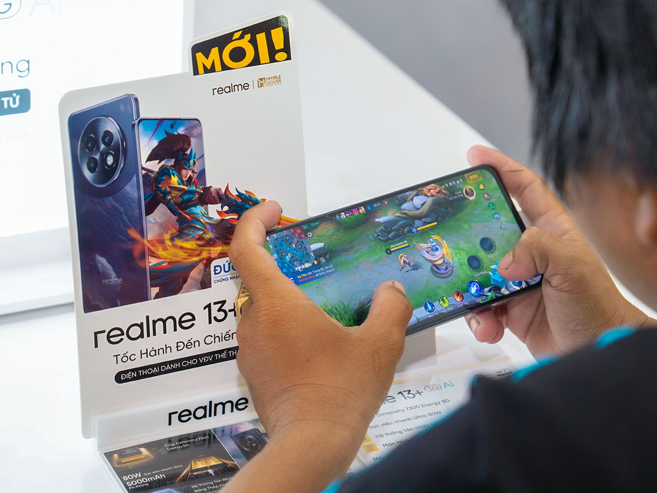 Dac quyen mua realme 13+ 12 GB tai The Gioi Di Dong, tra truoc 0 dong hinh anh
