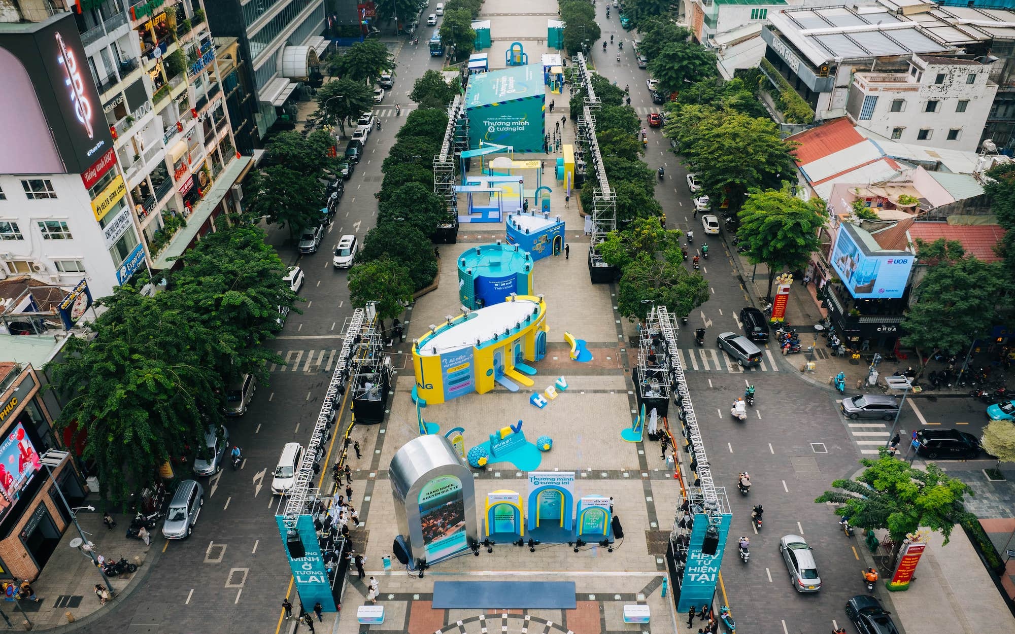 Trien lam ve cham soc suc khoe tao hieu ung tich cuc den cong dong hinh anh