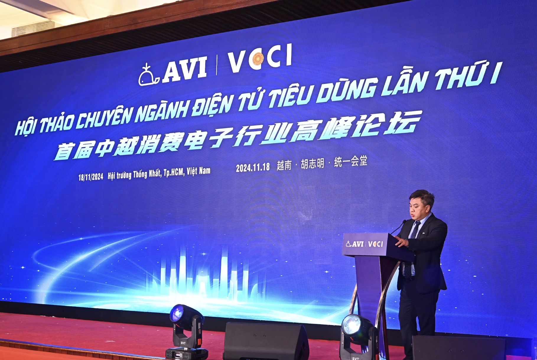 Thuc day hop tac Viet - Trung linh vuc dien may va khoa hoc du lieu hinh anh