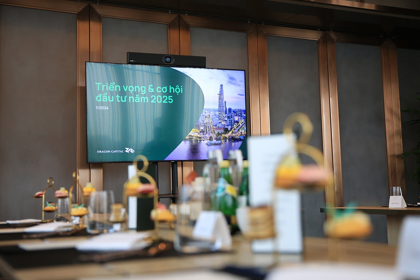 Elevation Talks - noi xay dung chien luoc dau tu cho gioi sieu giau hinh anh