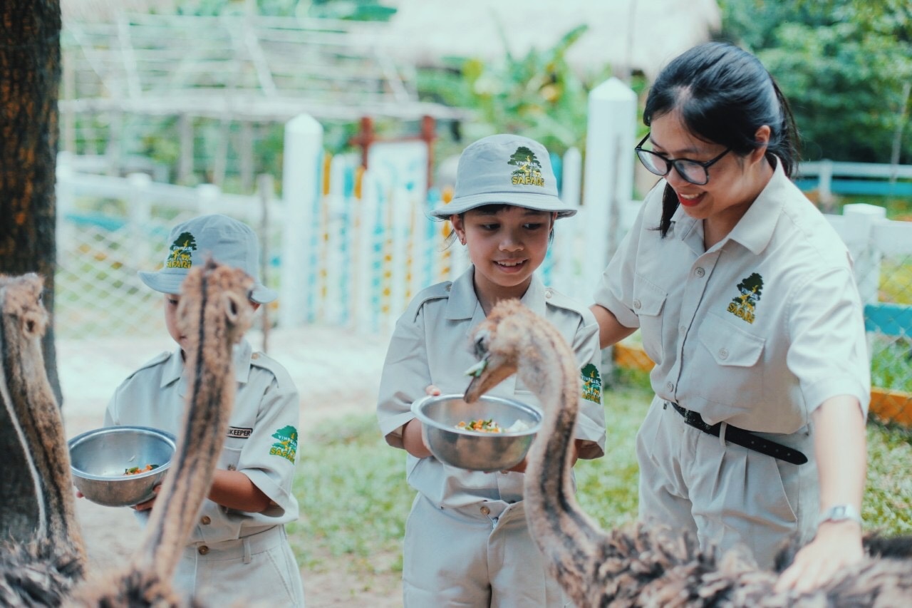 Vinpearl Safari Phu Quoc lot top dau vuon thu va thuy cung tai chau A hinh anh
