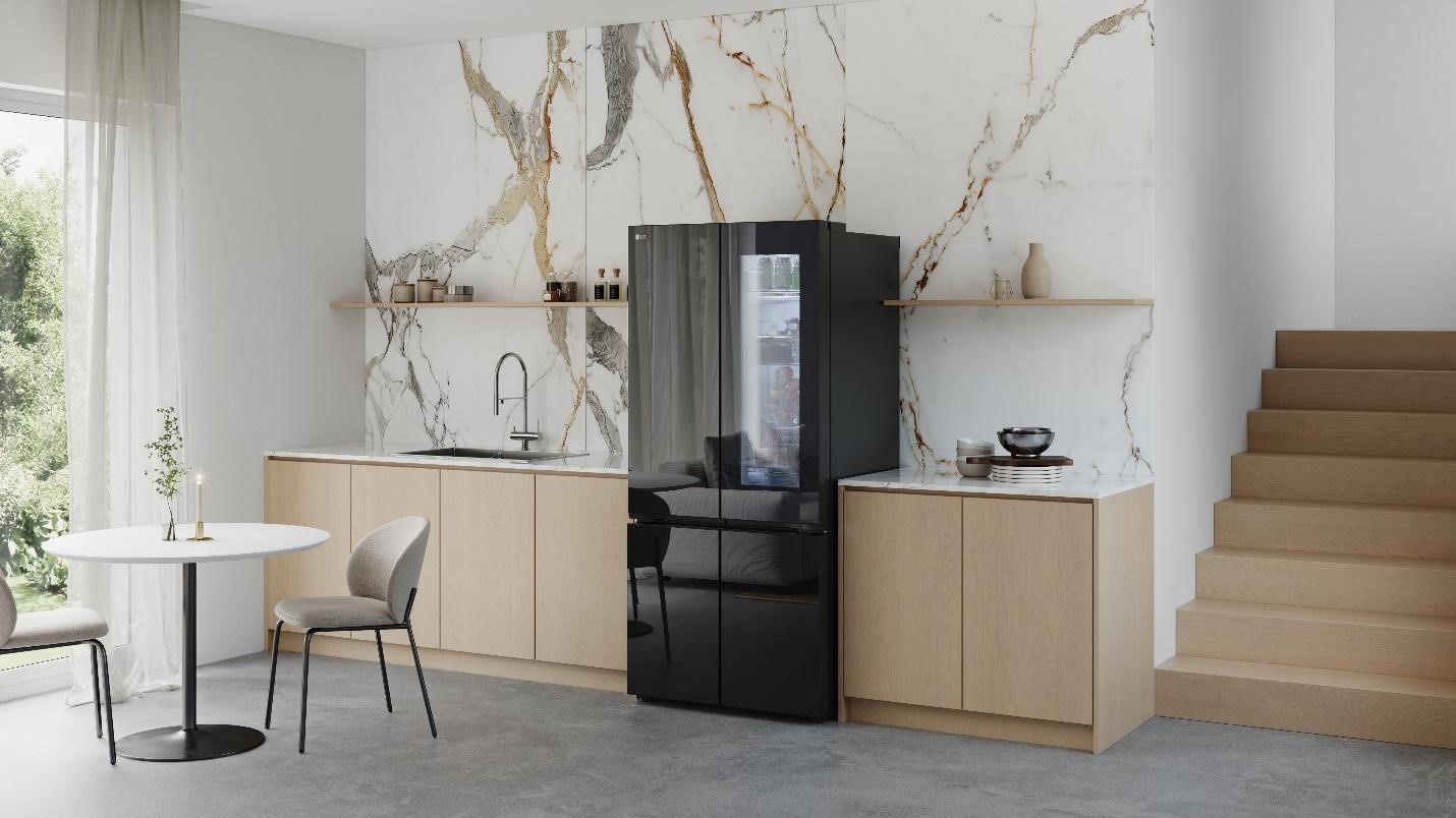 Nang cap khong gian bep hien dai voi tu lanh LG InstaView moi hinh anh