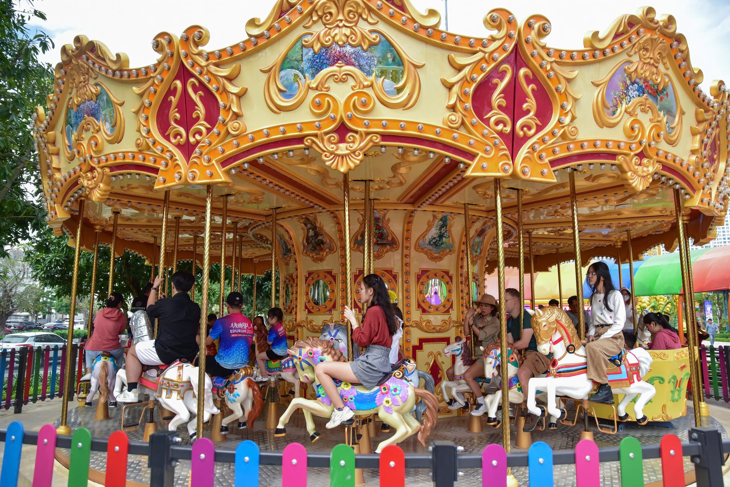 8Wonder Winter 2024 anh 3