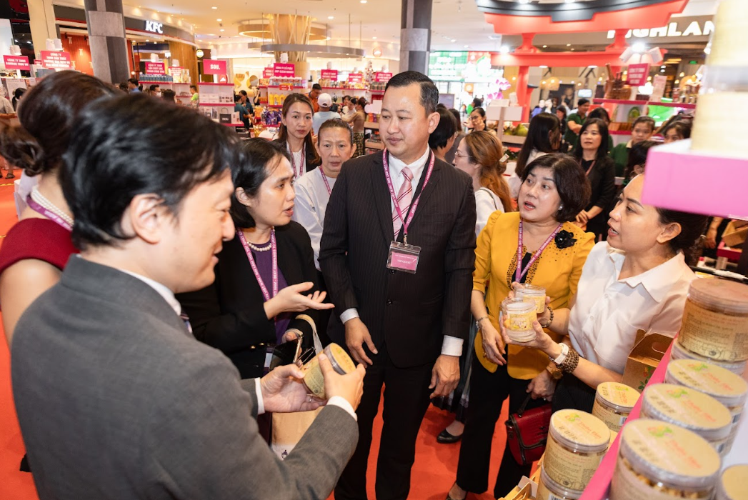 tuan le hang Viet anh 5