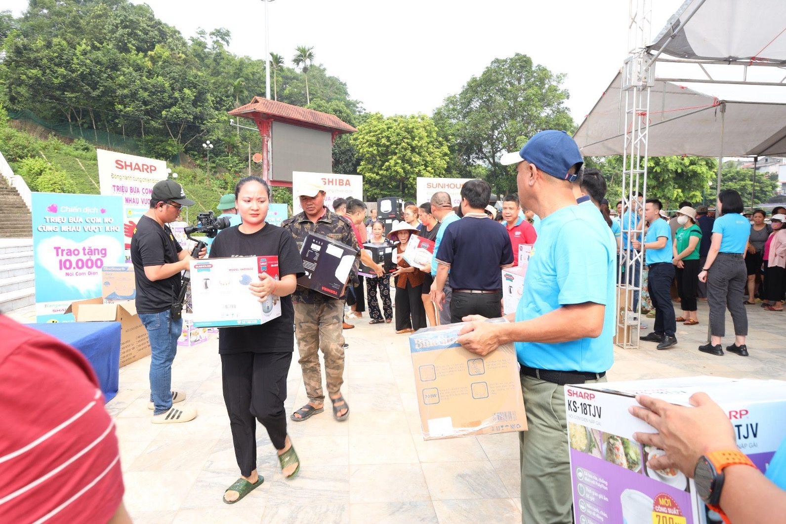 Tam An Than Khang anh 4