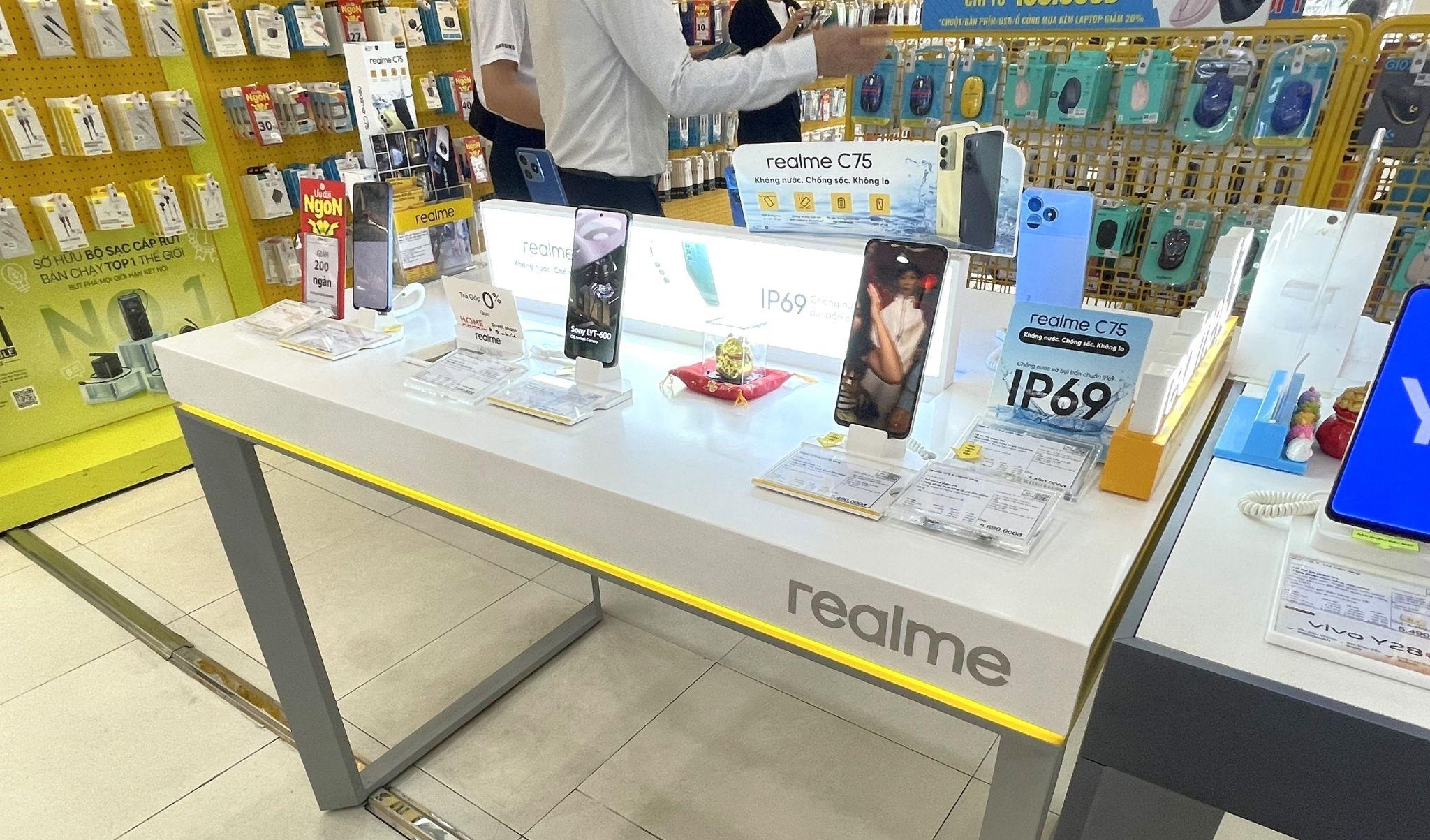 The Gioi Di Dong anh 2