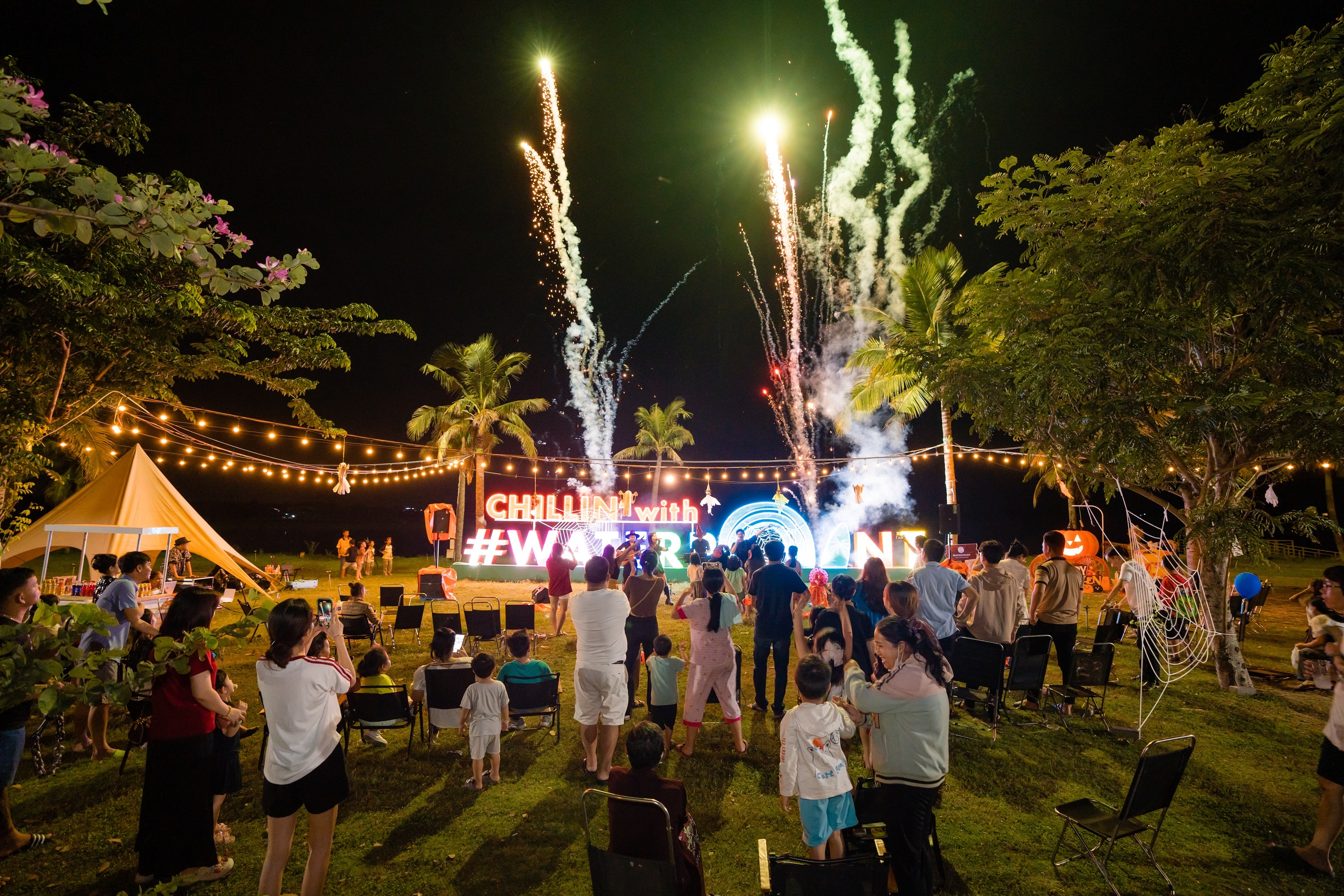 Nam Long,  Lang van hoa anh 24