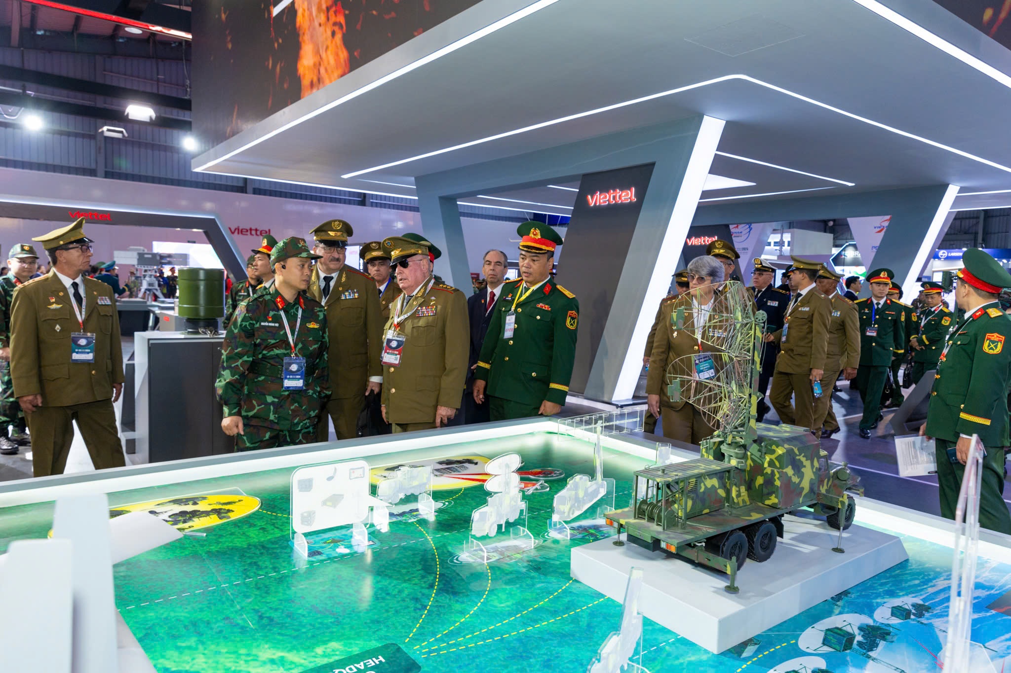 Viettel,  Viettel High Tech-VHT anh 2