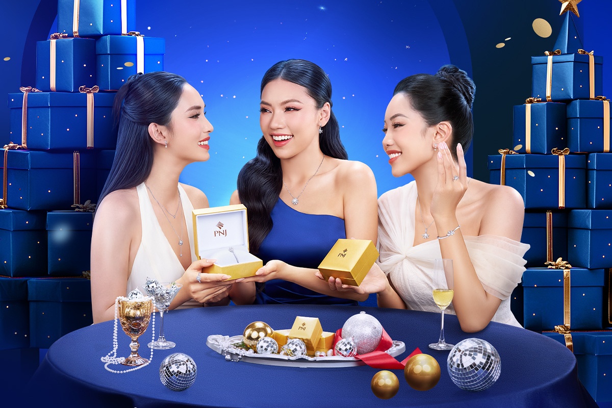 Bung sac mua le hoi cung loat uu dai trang suc tu PNJ hinh anh