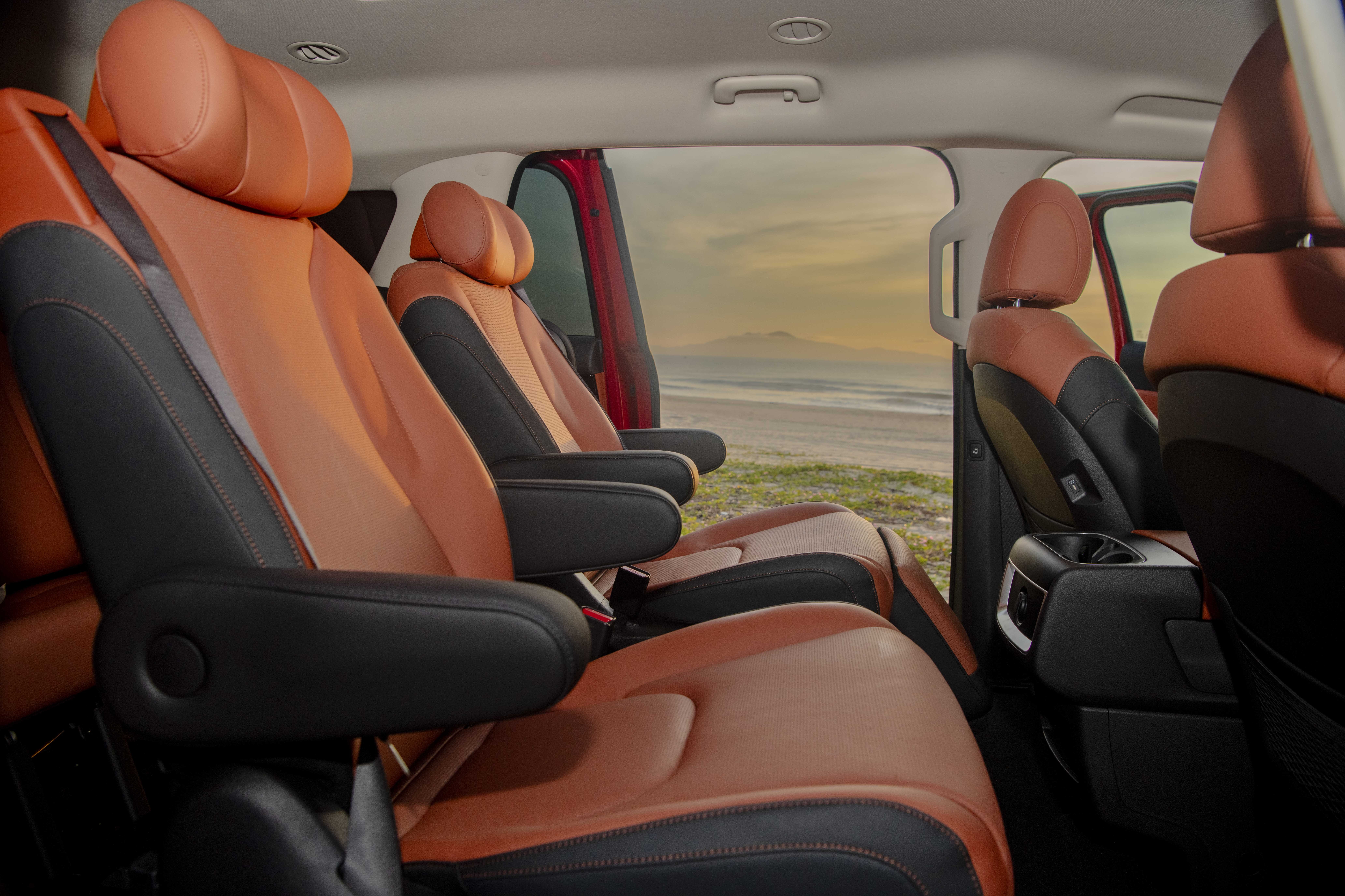 Kia New Carnival anh 8