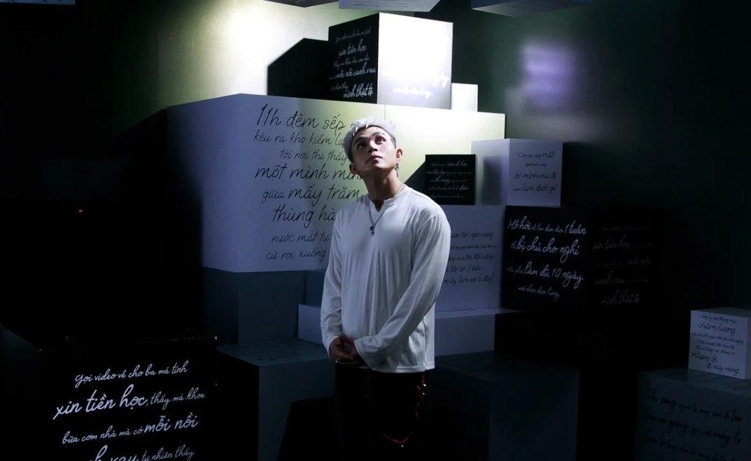 Dam chim trong hanh trinh cam xuc tai trien lam ‘Vo Ve' hinh anh